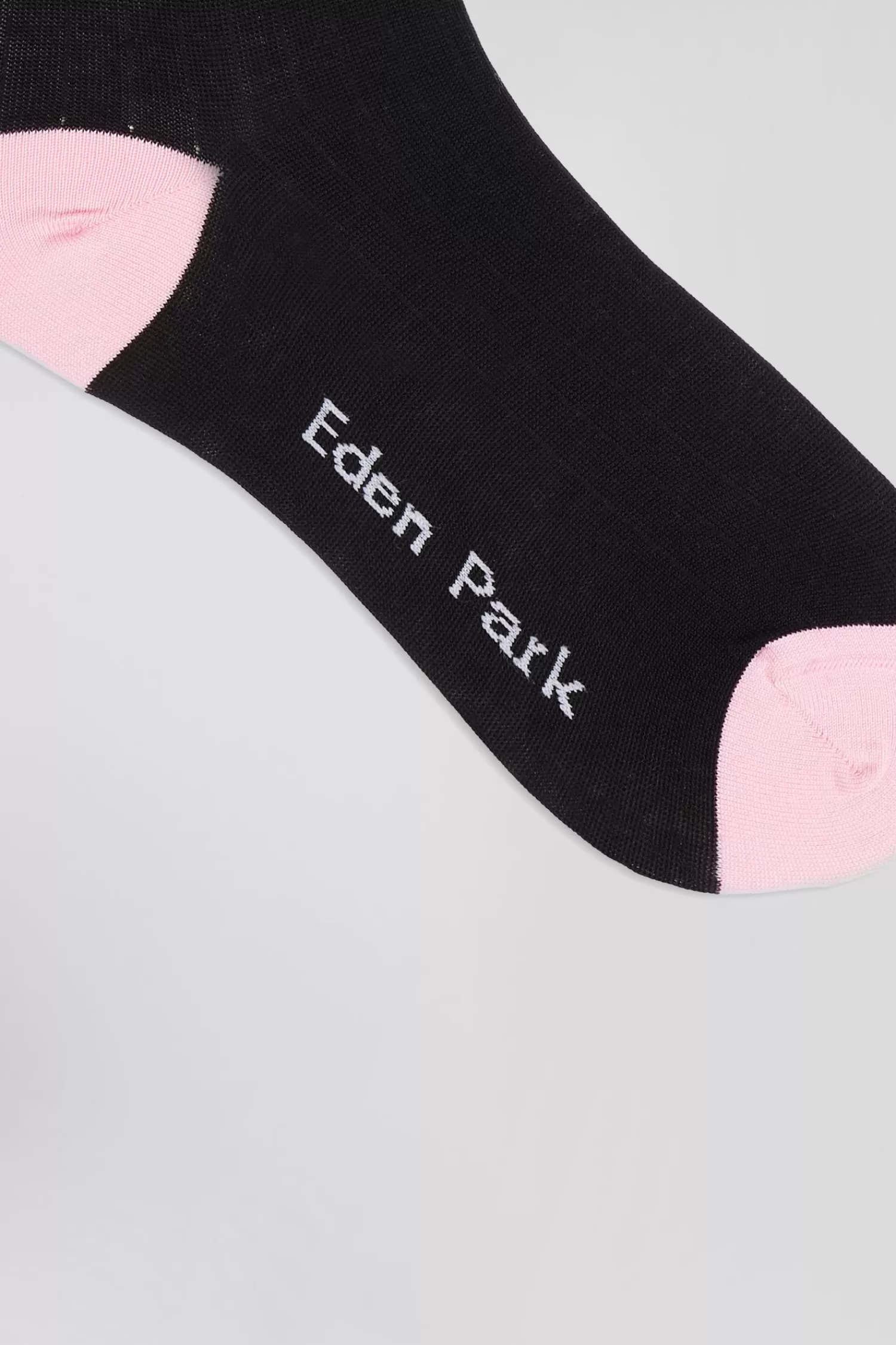black_and_pink_mixed_cotton_socks_2.webp Eden Park Black and pink mixed cotton socks< Socks