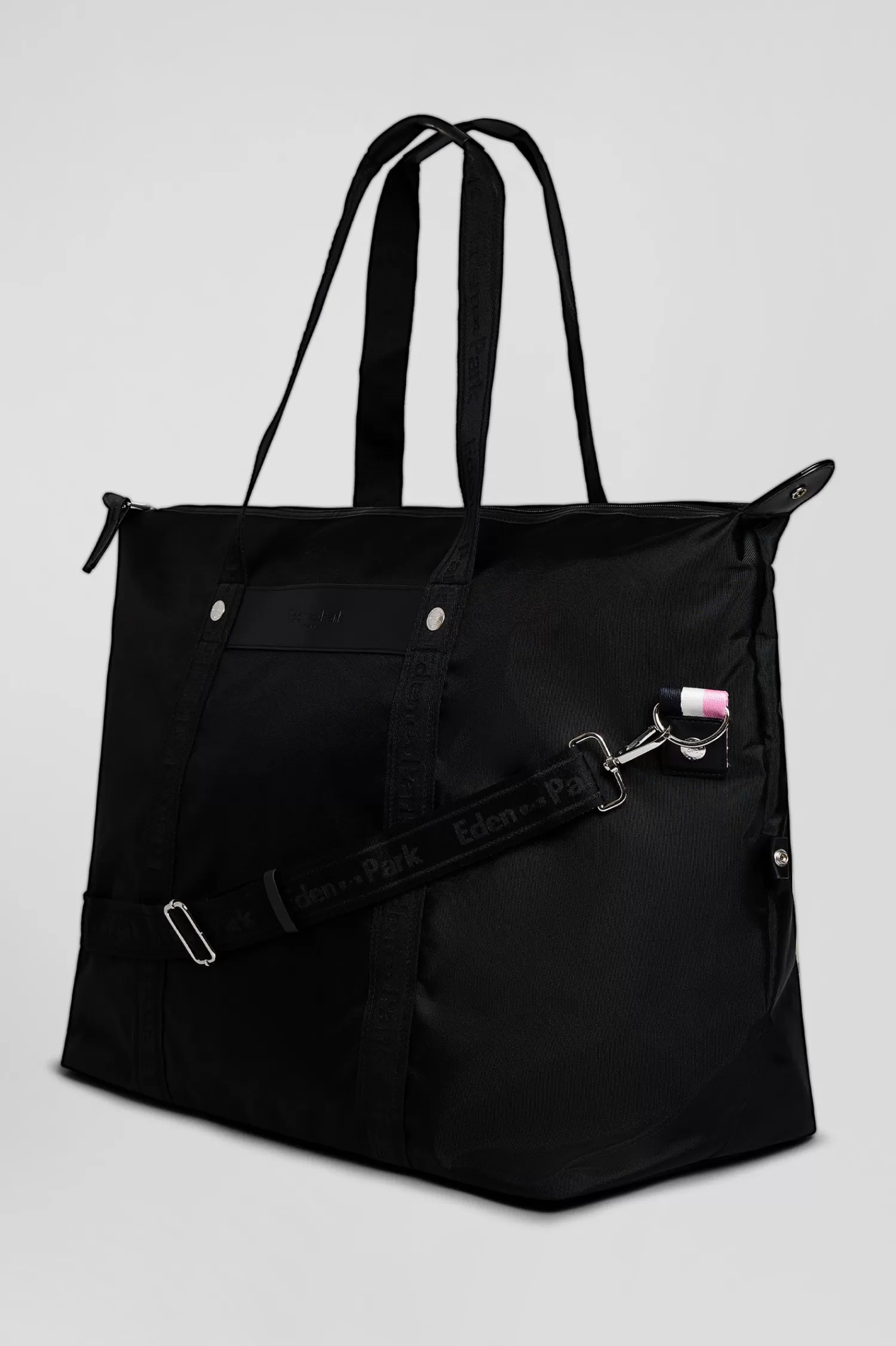 black_jacquard_eden_park_travel_bag_2.webp Eden Park Black jacquard travel bag<Women Accessories | Travel Bags