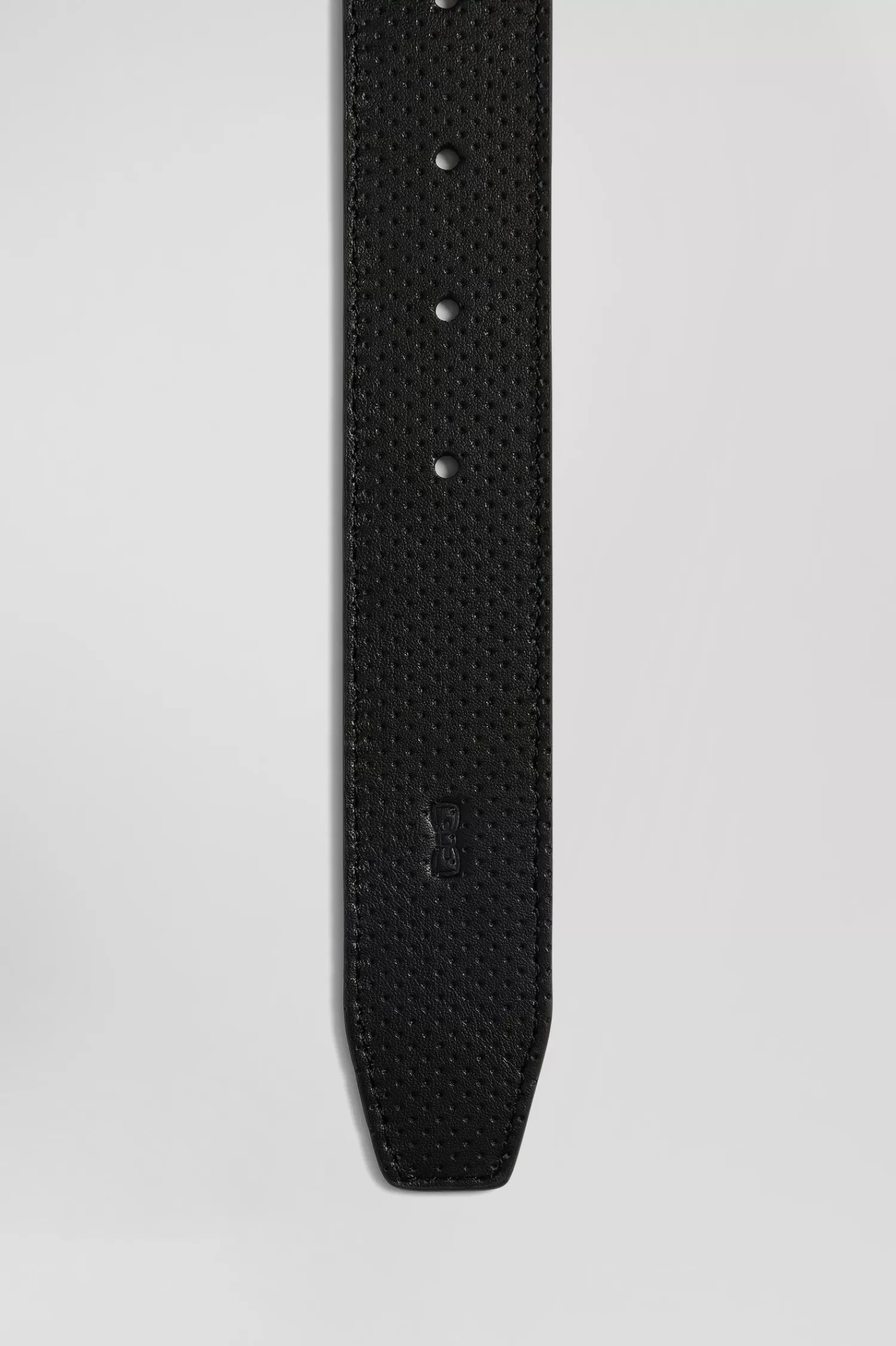 black_leather_belt_set_with_two_metal_buckles_3.webp Eden Park Black leather belt set with two metal buckles< Belts