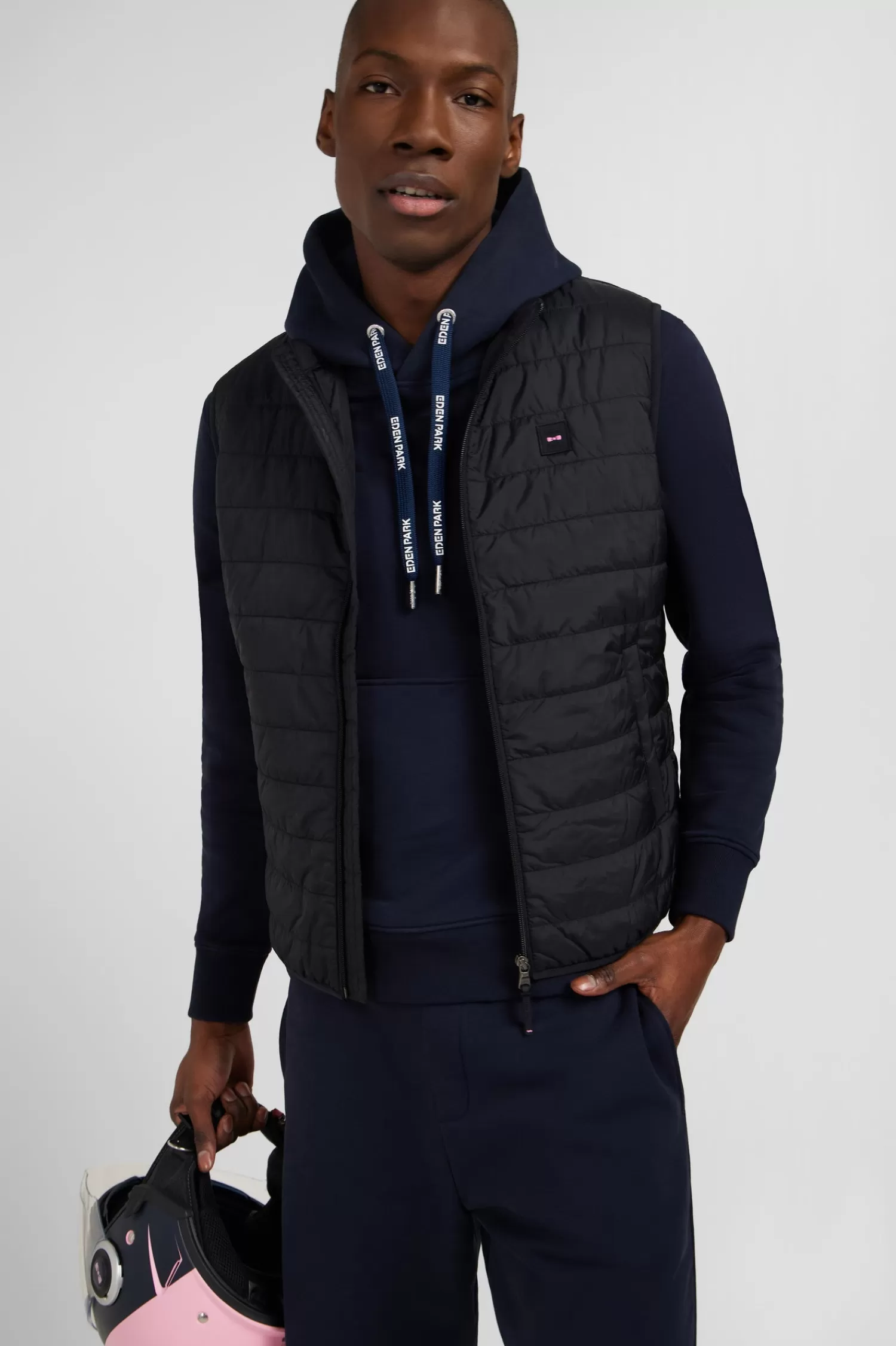 black_sleeveless_down_jacket_3.webp Eden Park Black sleeveless down jacket< Coats And Jackets