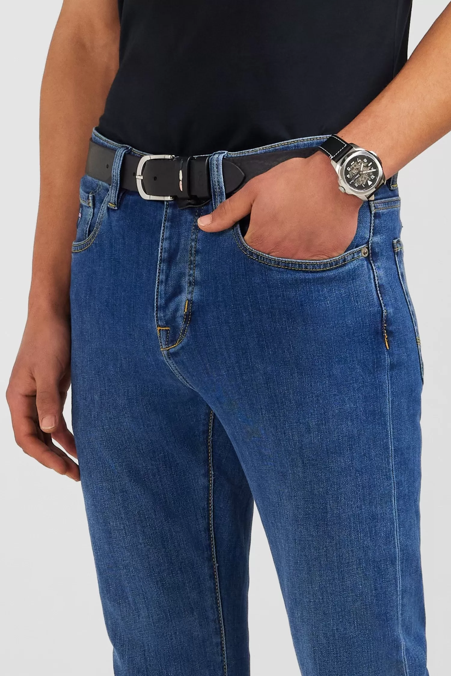 blue_jeans_in_stretch_cotton_4-2.webp Eden Park Blue jeans in stretch cotton< Pants
