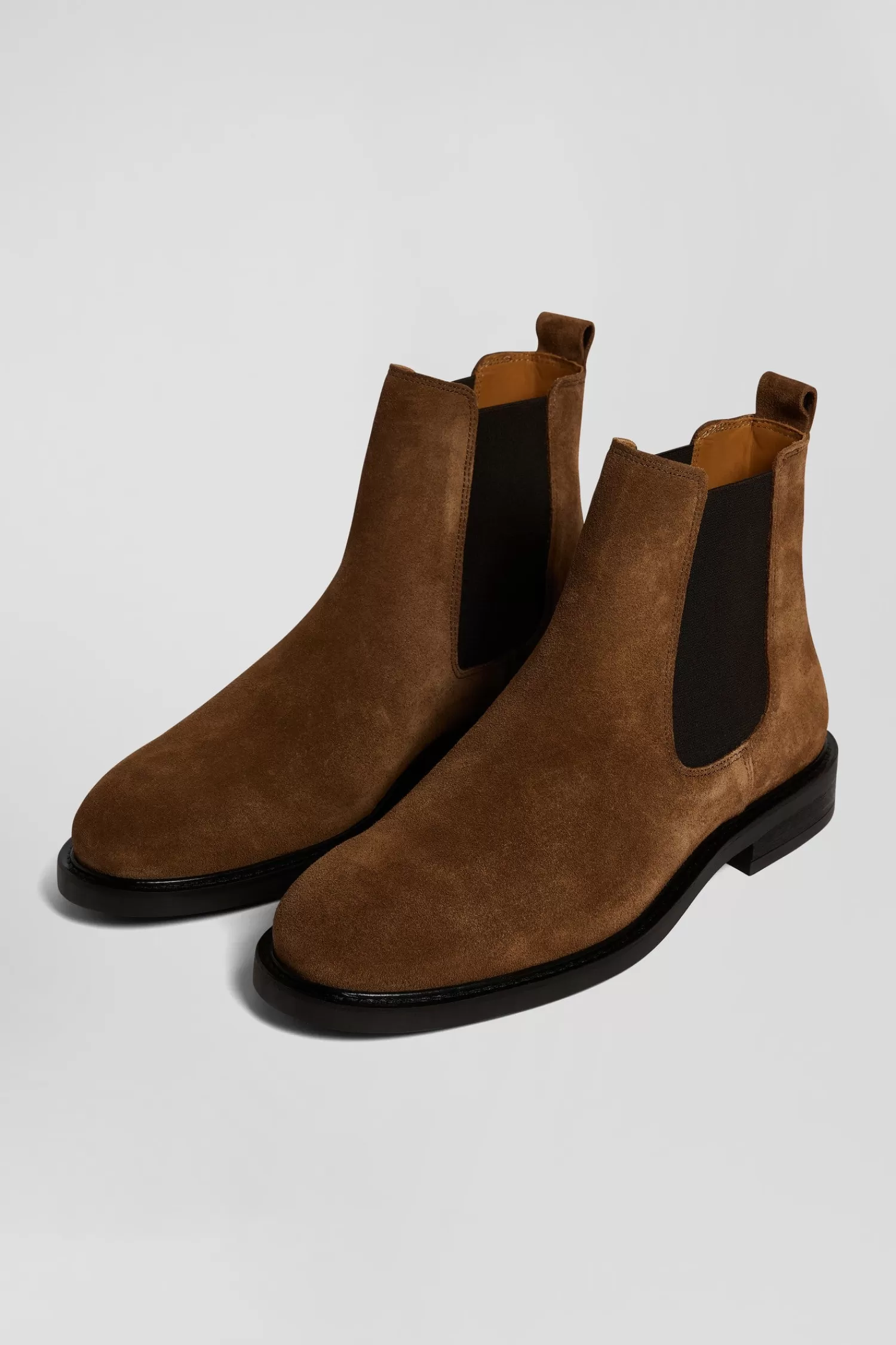brown_cowhide_leather_chelsea_boots_2.webp Eden Park Brown cowhide leather Chelsea boots< Boots