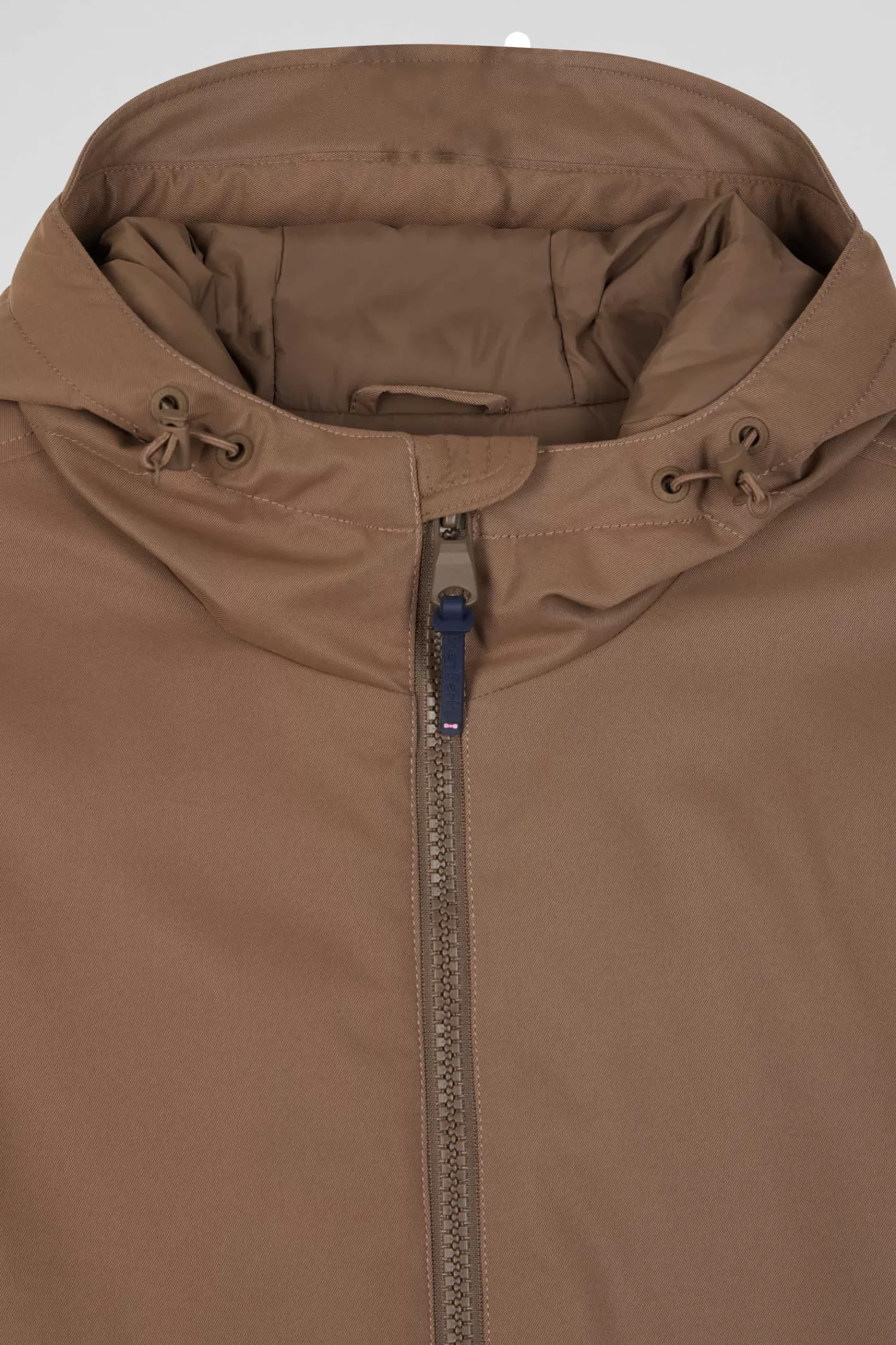 brown_long_hooded_nylon_parka_6.webp Eden Park Brown long hooded nylon parka< Coats And Jackets