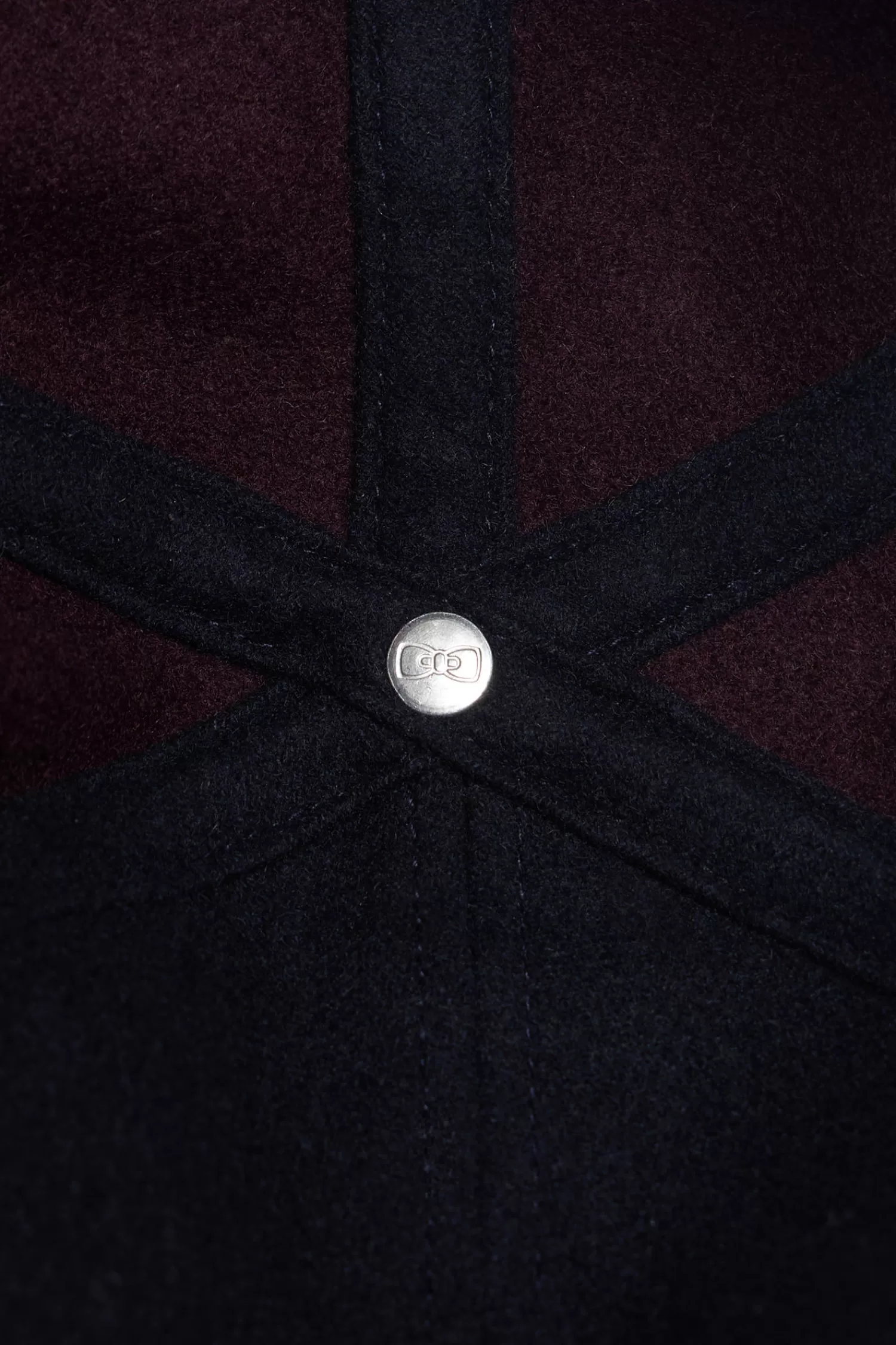 burgundy_and_brown_wool_felt_cap_3.webp Eden Park Burgundy and brown wool felt cap< Caps