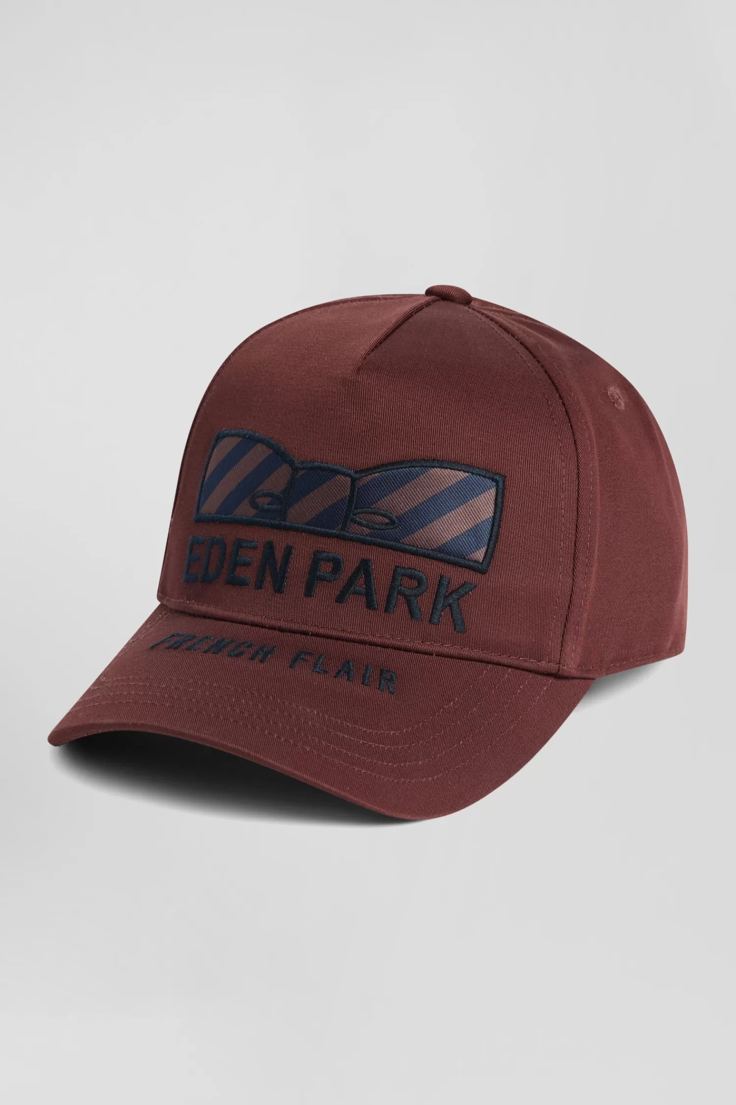 Eden Park Burgundy cotton cap with bow tie< Caps