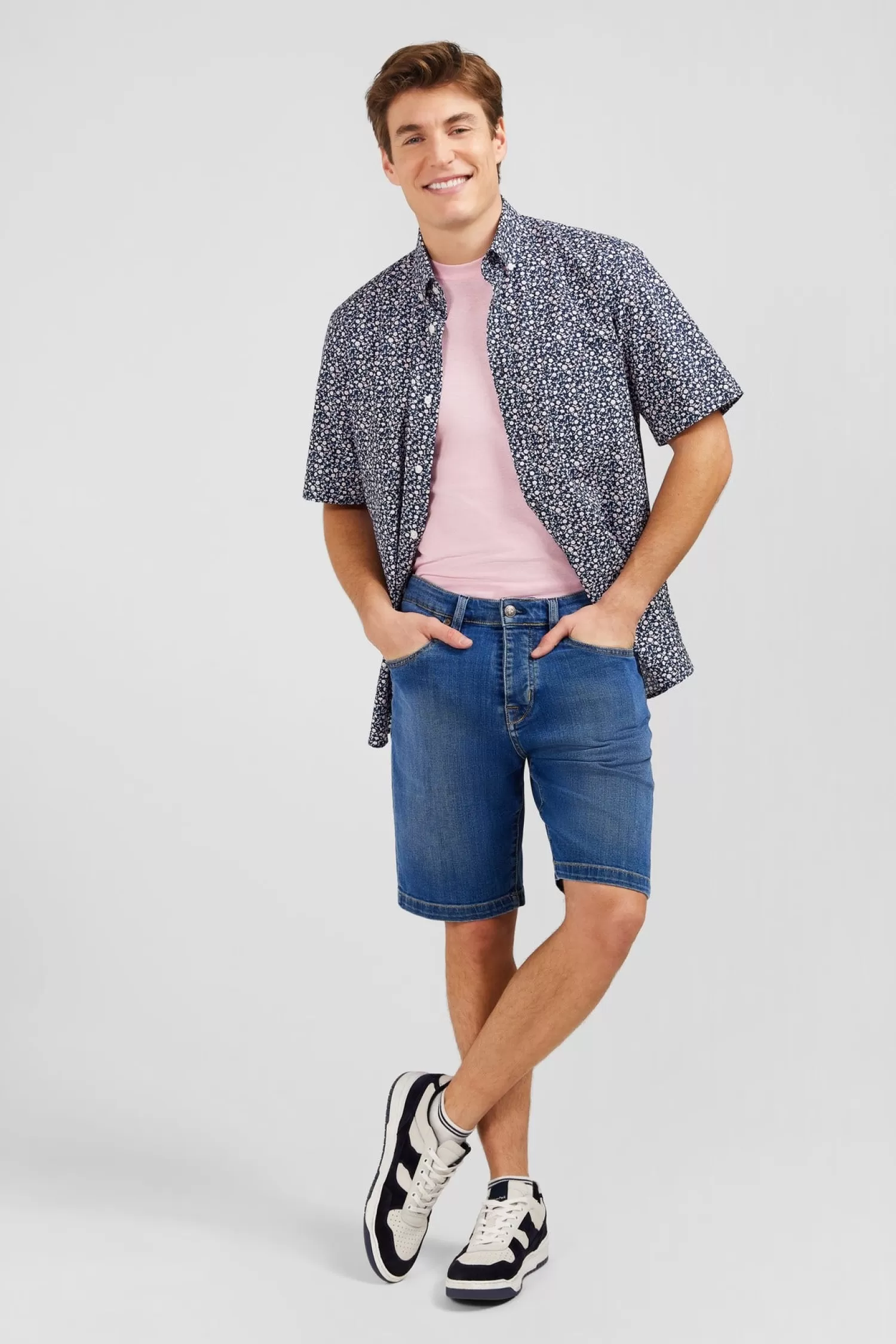 Eden Park Dark blue denim shorts with faded effect< Shorts And Bermudas