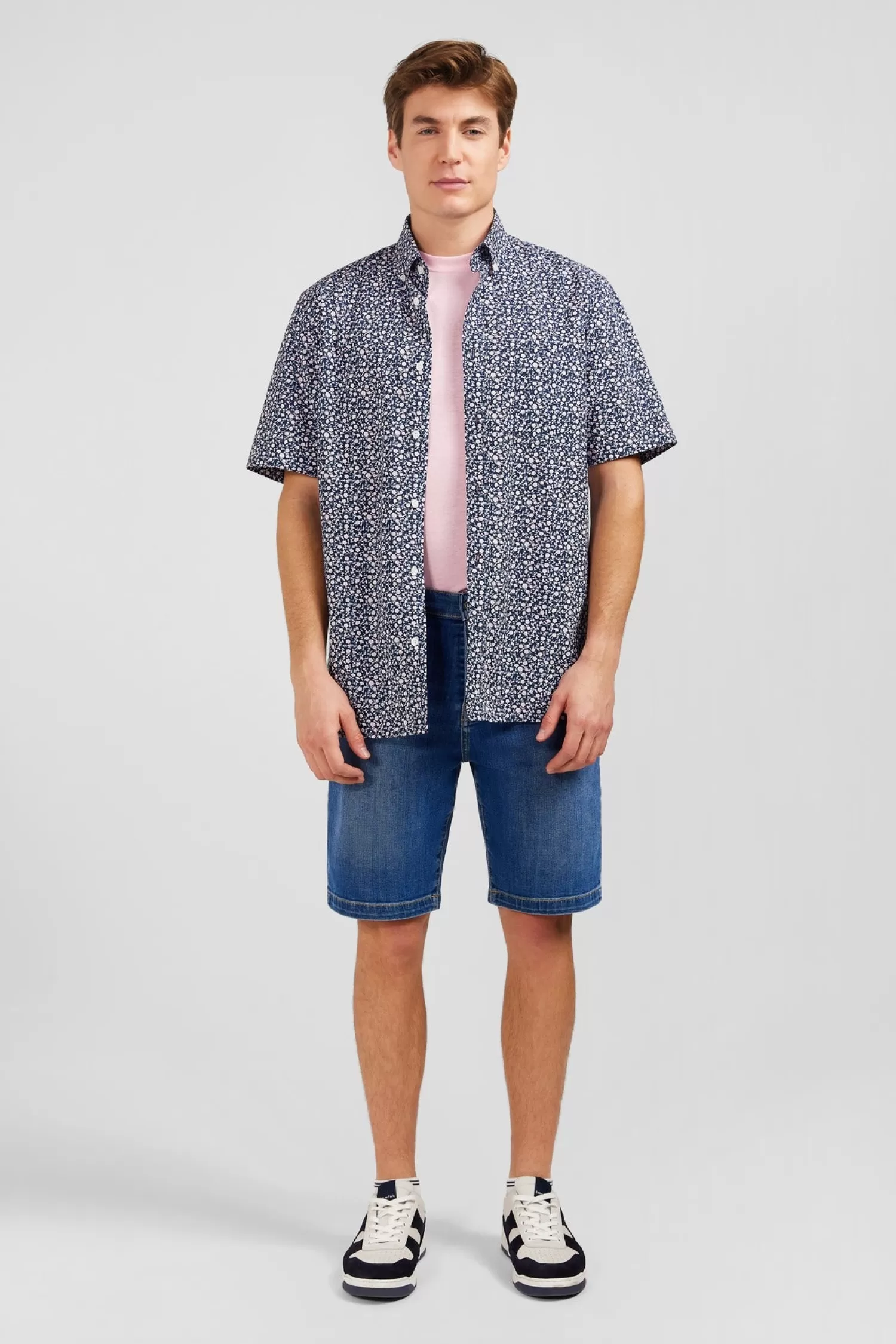 dark_blue_denim_shorts_with_faded_effect_2.webp Eden Park Dark blue denim shorts with faded effect< Shorts And Bermudas