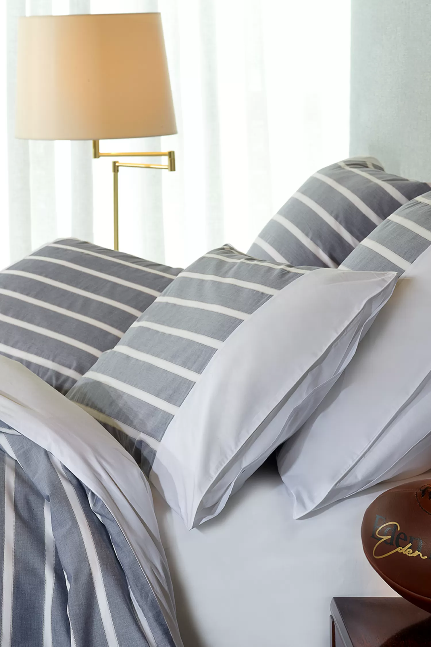 Eden Park duo of rectangular striped pillow case - grey< Pillowcases