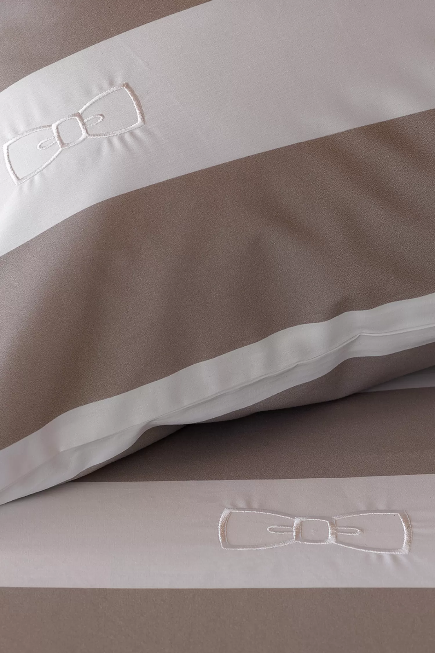 Eden Park Duo of square striped pillow case< Pillowcases