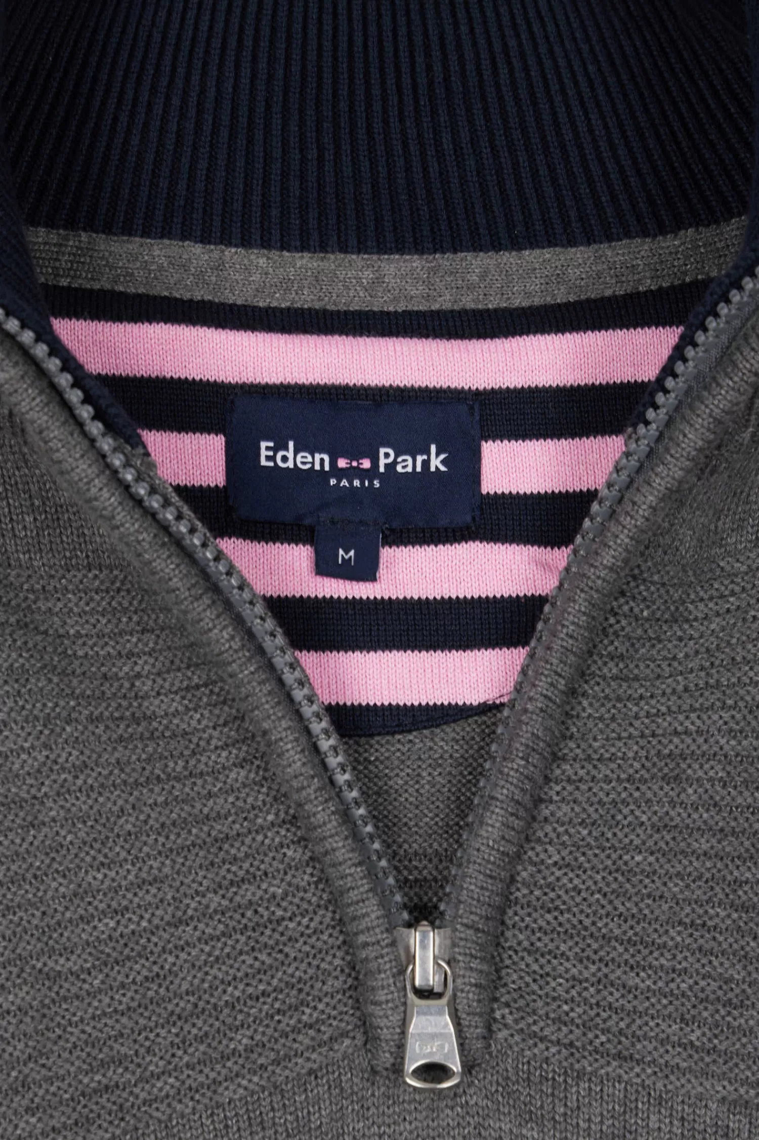 grey_cotton_halfzip_jumper_with_knit_details_regular_fit_7.webp Eden Park Grey cotton half-zip jumper with knit details Regular fit< Sweaters