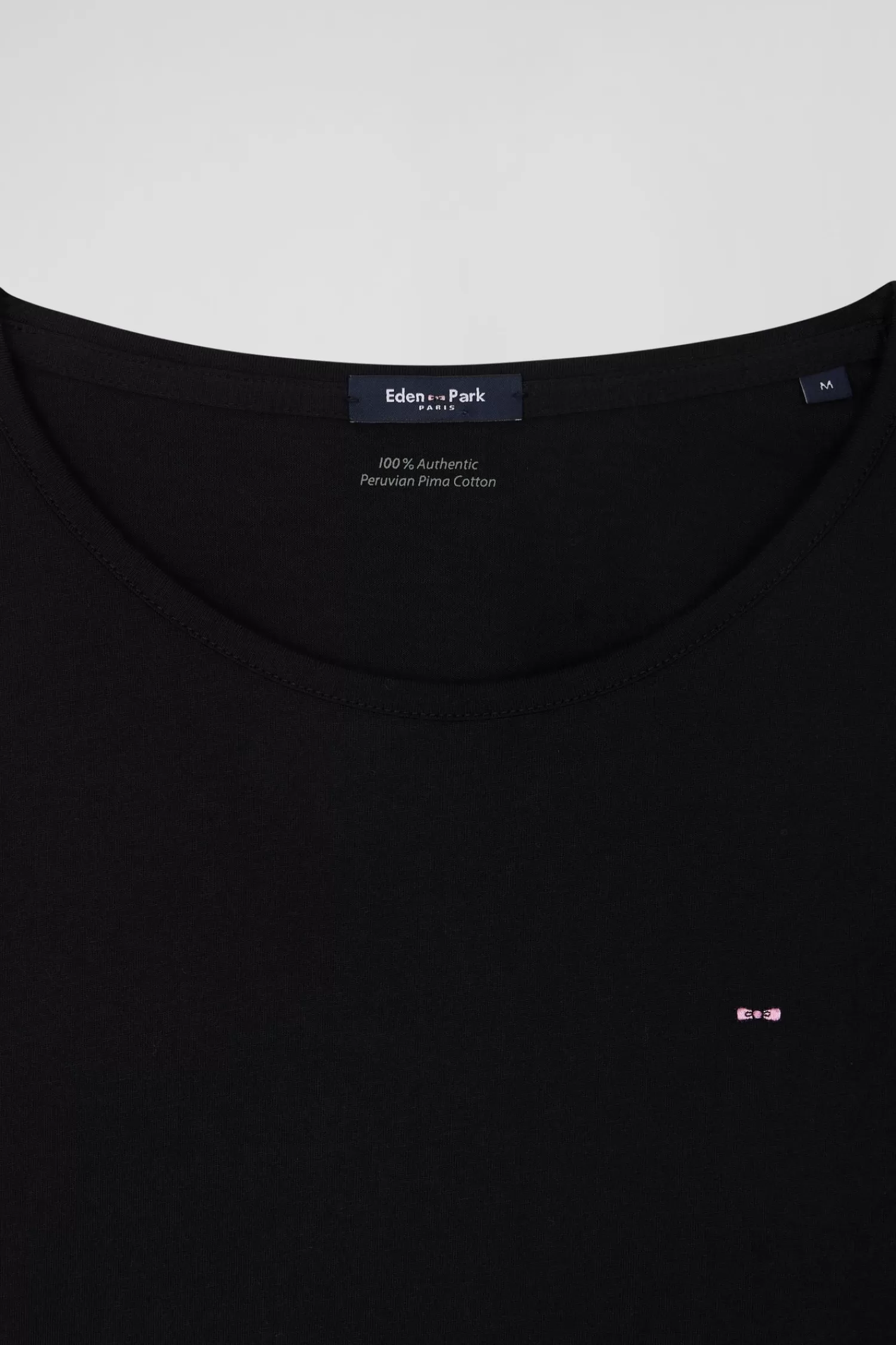 longsleeved_roundneck_tshirt_in_black_cotton_6.webp Eden Park Long-sleeved round-neck t-shirt in black cotton<Women T-shirts