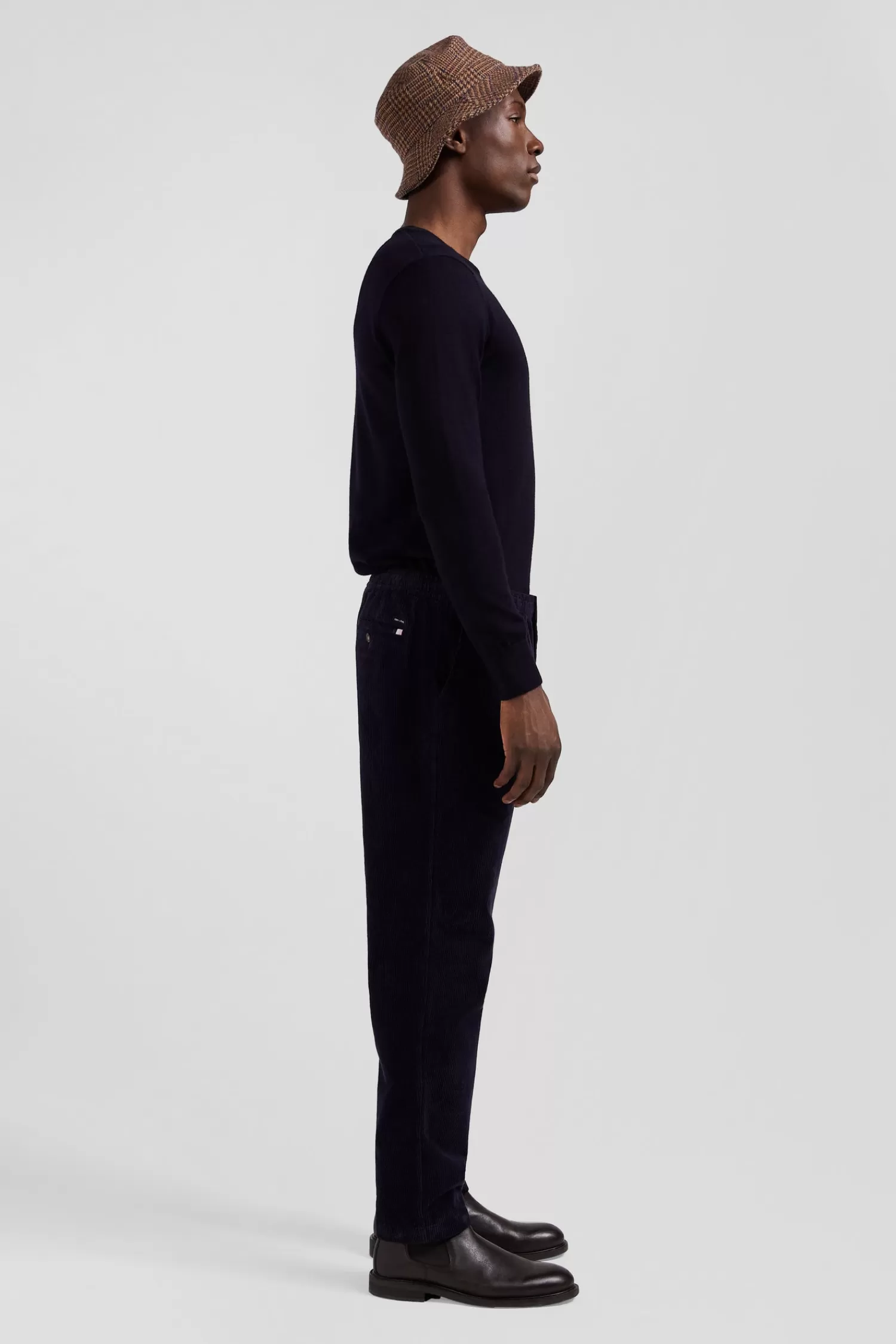 modern_navy_blue_stretch_cotton_elastic_waist_trousers_4.webp Eden Park Modern navy blue stretch cotton elastic waist trousers< Pants