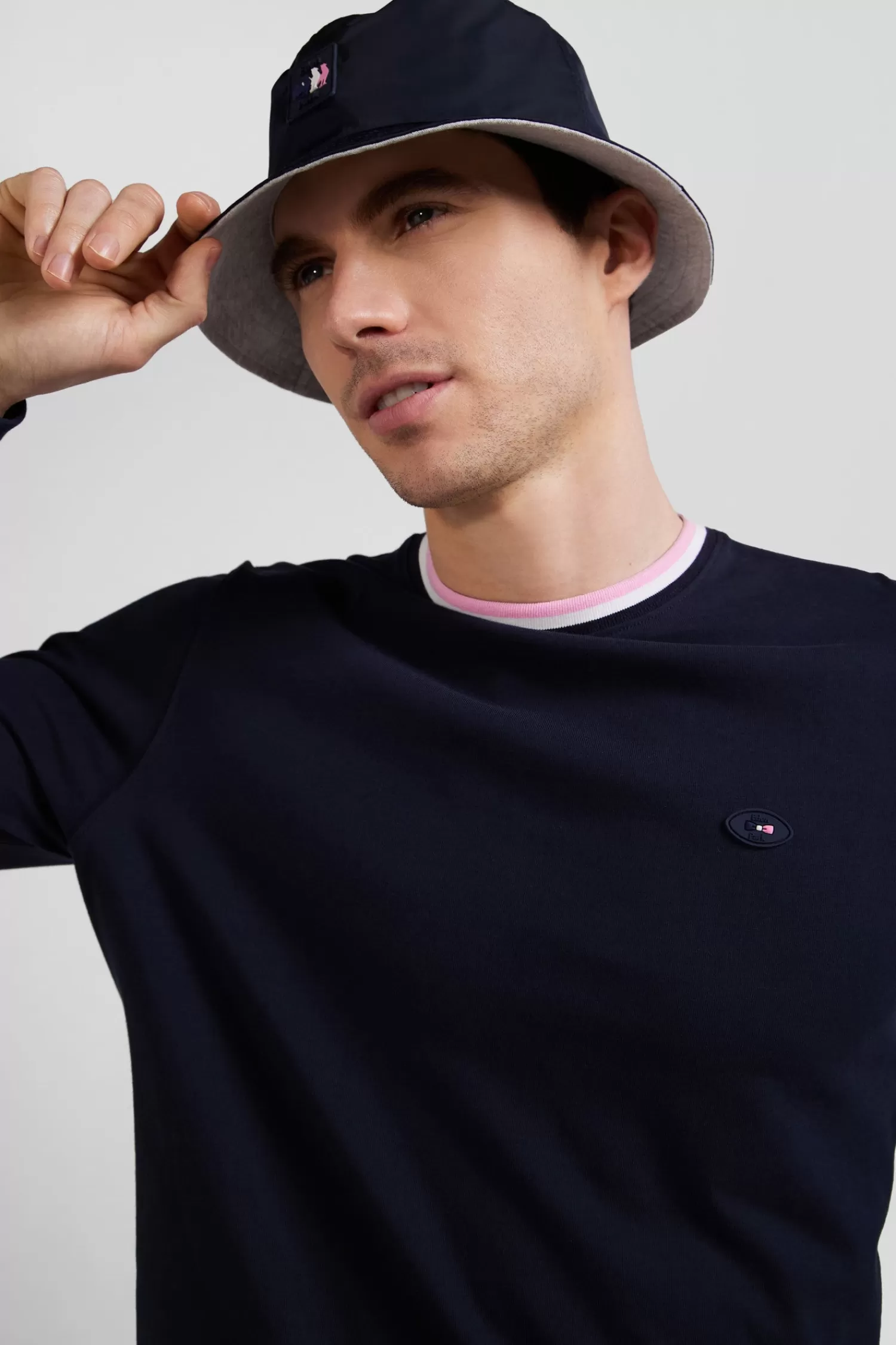 Eden Park Navy blue cotton bucket hat< Caps