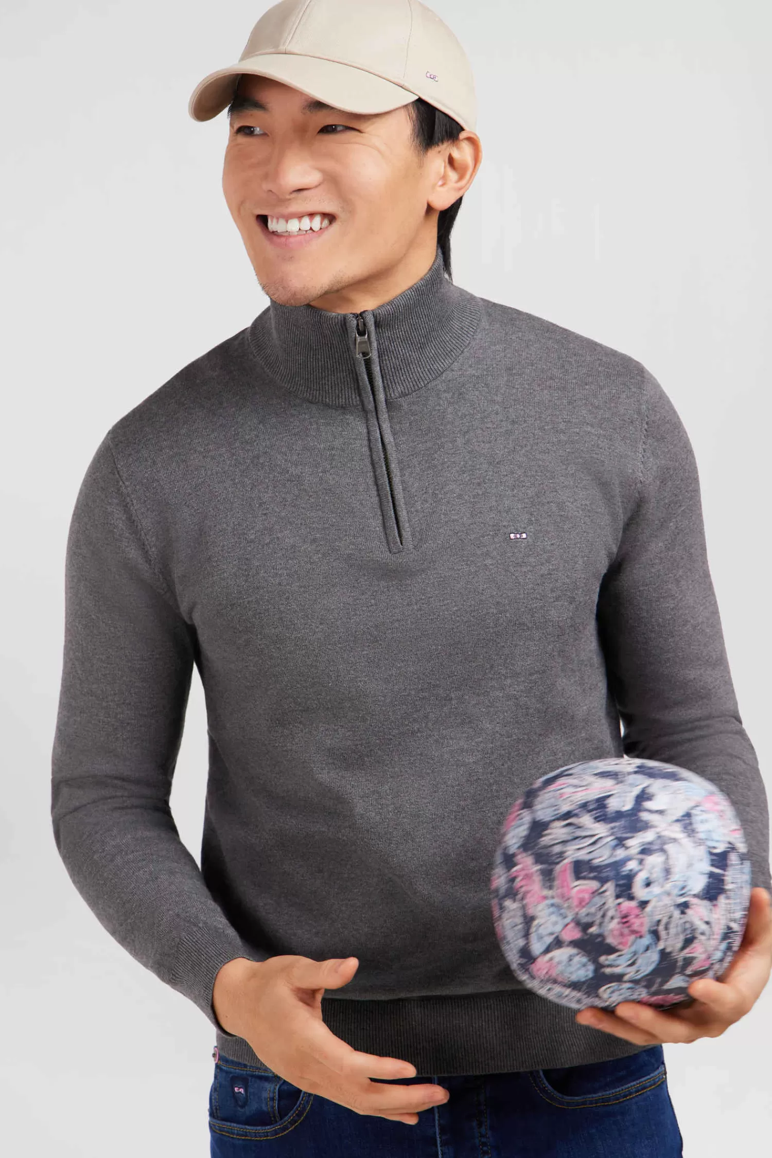 navy_blue_cotton_jersey_jumper_with_trucker_neck_3.webp Eden Park Navy blue cotton jersey jumper with trucker neck< Sweaters