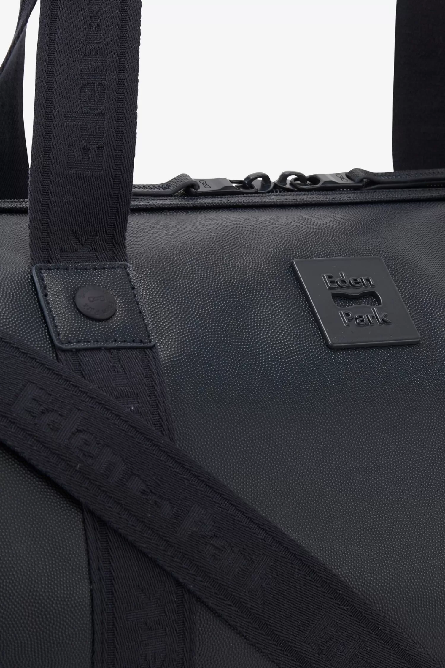 navy_blue_duffel_bag_3.webp Eden Park Navy blue duffel bag< Sports Bag