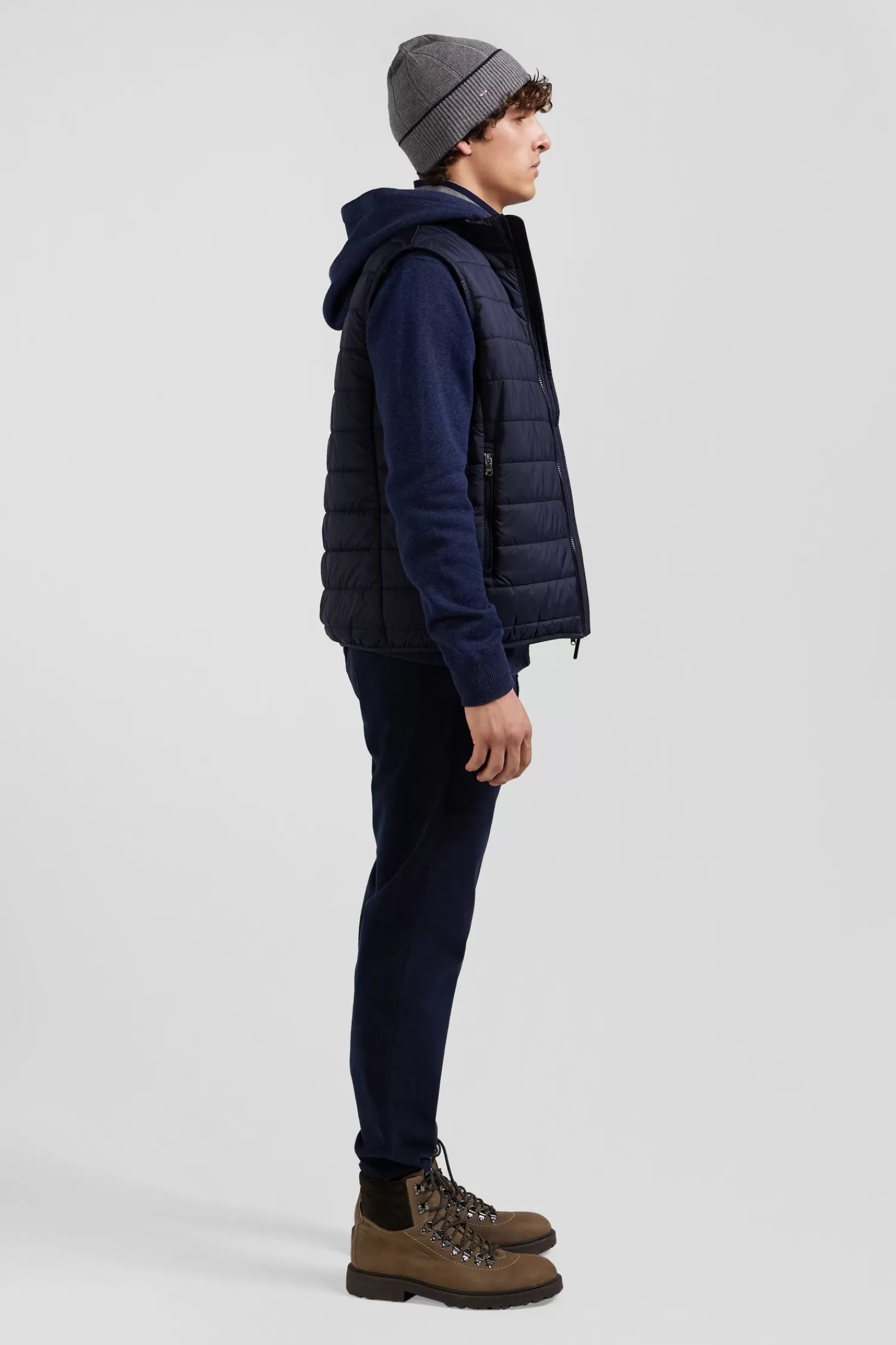 navy_blue_quilted_sleeveless_high_collar_down_vest_4.webp Eden Park Navy blue quilted sleeveless high collar down vest< Coats And Jackets