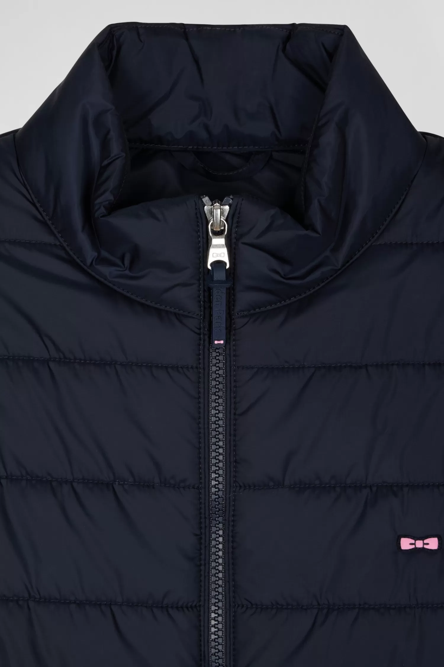 navy_blue_quilted_sleeveless_high_collar_down_vest_6.webp Eden Park Navy blue quilted sleeveless high collar down vest< Coats And Jackets