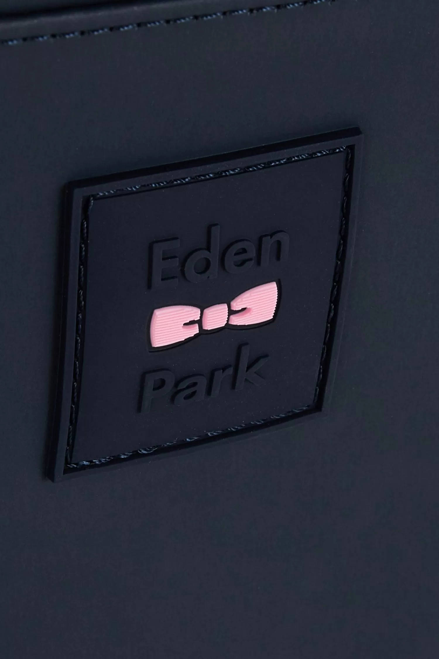 navy_blue_rubber_laptop_sacoche_3.webp Eden Park Navy blue rubber laptop sacoche< Bags