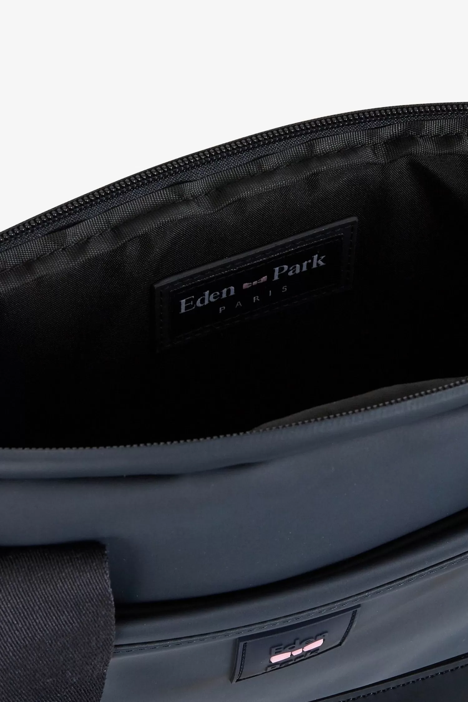 navy_blue_rubber_laptop_sacoche_4.webp Eden Park Navy blue rubber laptop sacoche< Bags