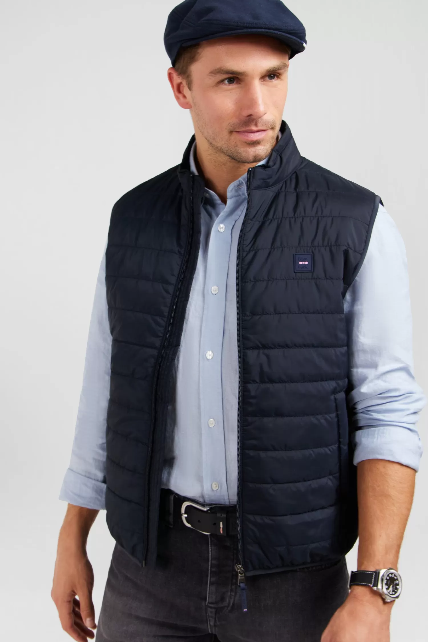 navy_blue_sleeveless_puffa_jacket_2.webp Eden Park Navy blue sleeveless puffa jacket< Coats And Jackets