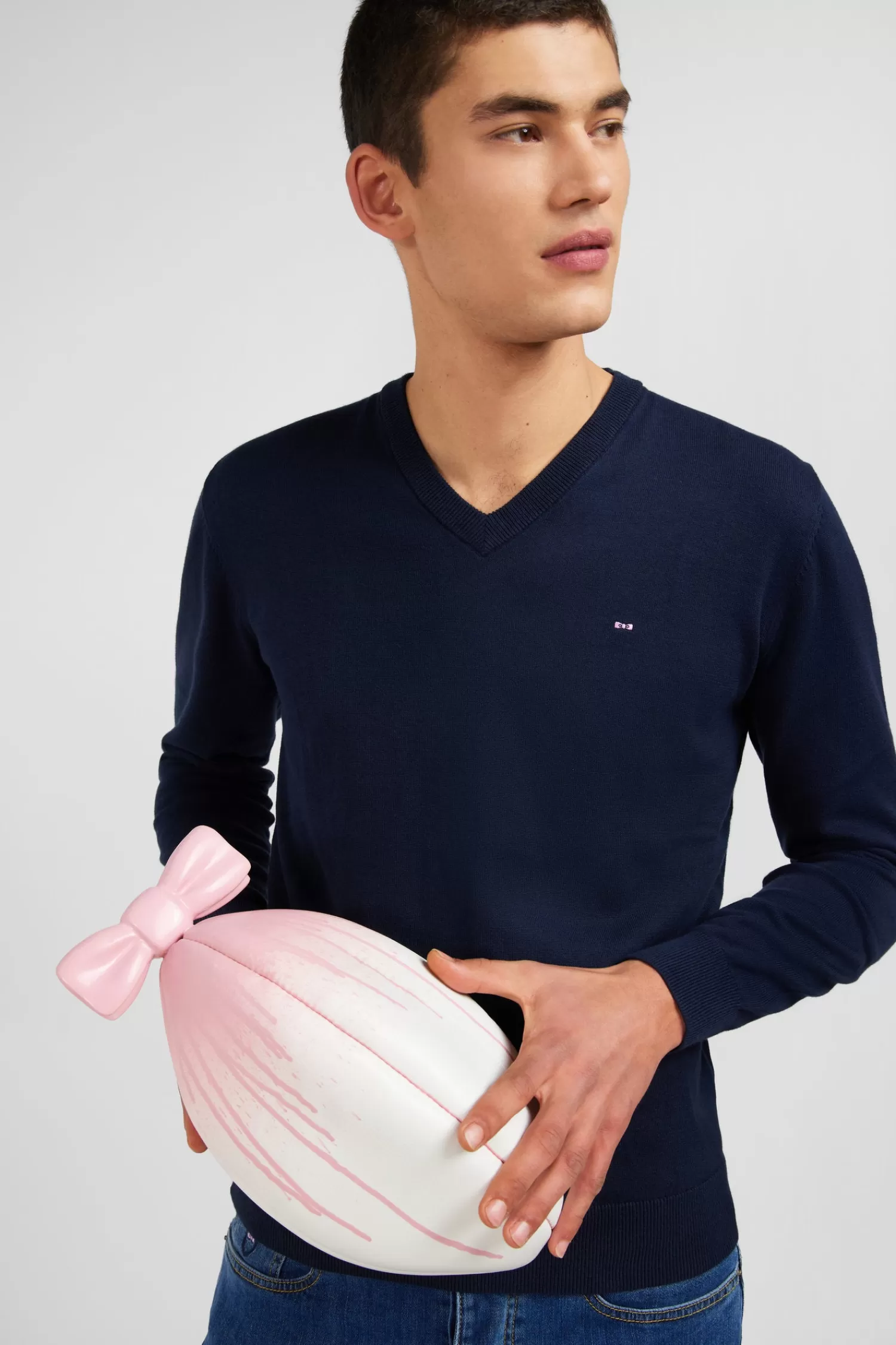 navy_blue_vneck_cotton_jersey_jumper_3.webp Eden Park Navy blue V-neck cotton jersey jumper< Sweaters
