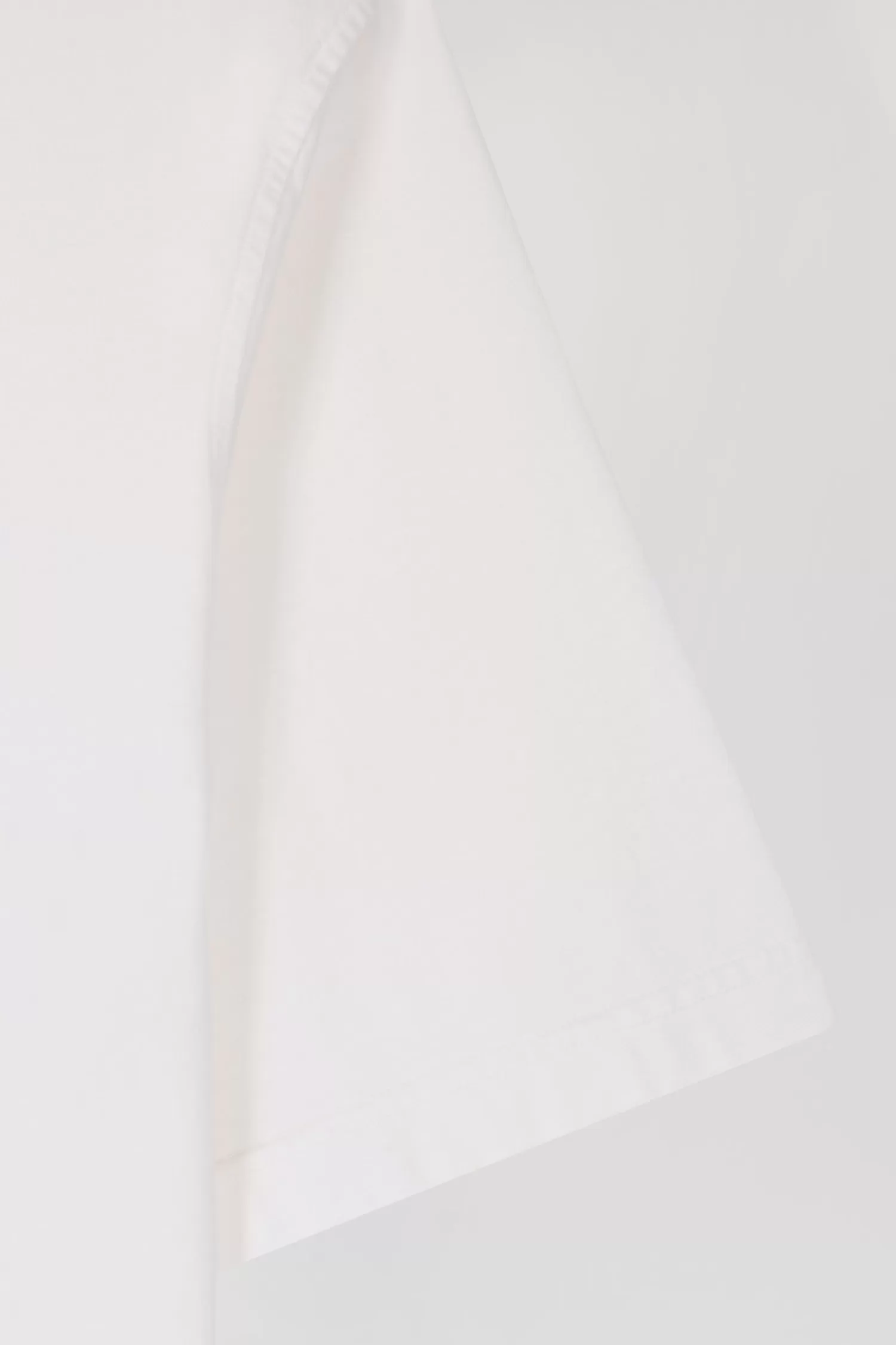 oversize_ecru_unisex_shortsleeved_tshirt_in_overdyed_cotton_12.webp Eden Park Oversize ecru unisex short-sleeved T-shirt in overdyed cotton<Women T-shirts | T-shirts