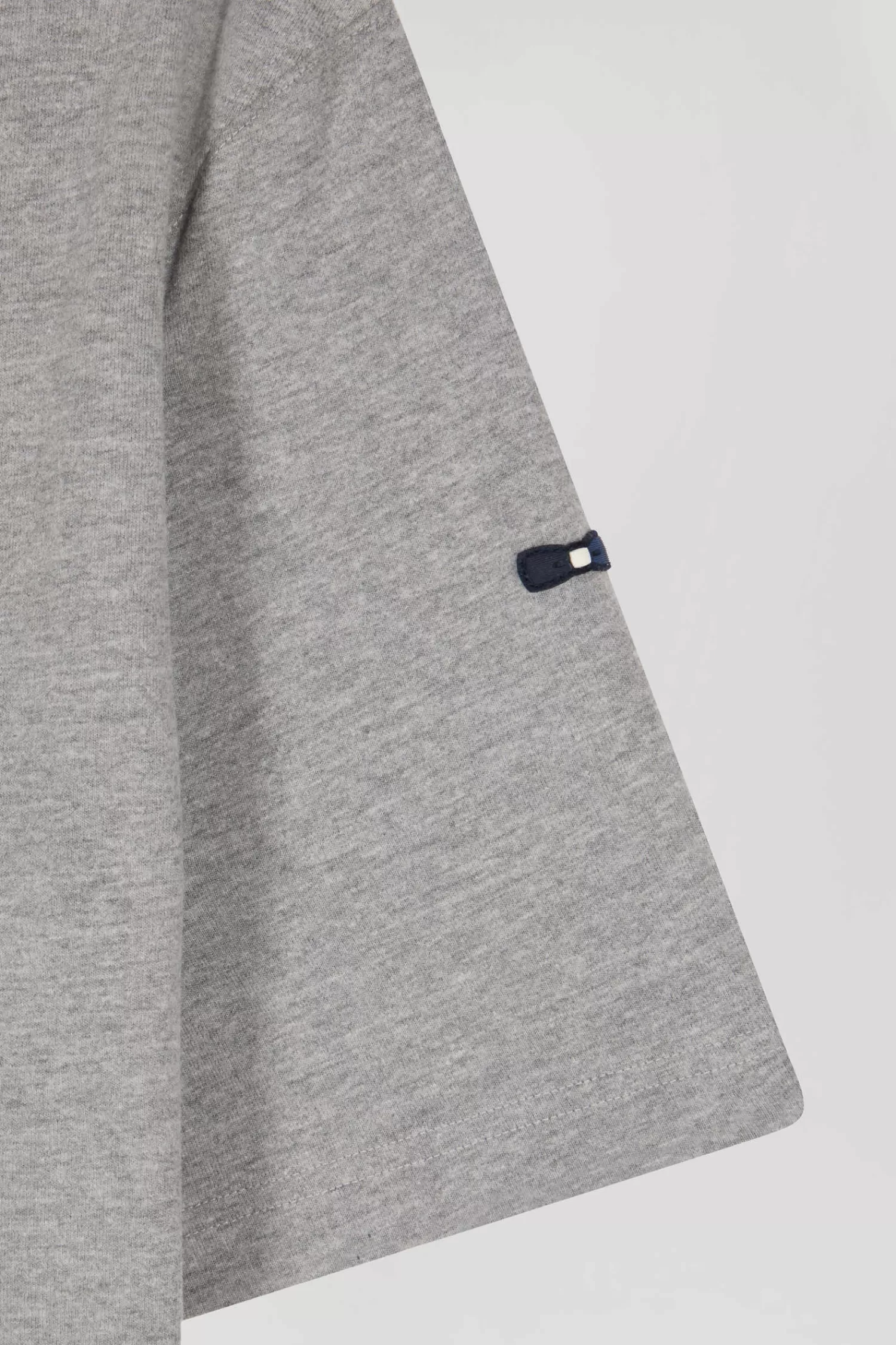 oversize_grey_eden_park_french_flair_cotton_shortsleeved_tshirt_7.webp Eden Park Oversize grey French Flair cotton short-sleeved T-shirt< T-shirts