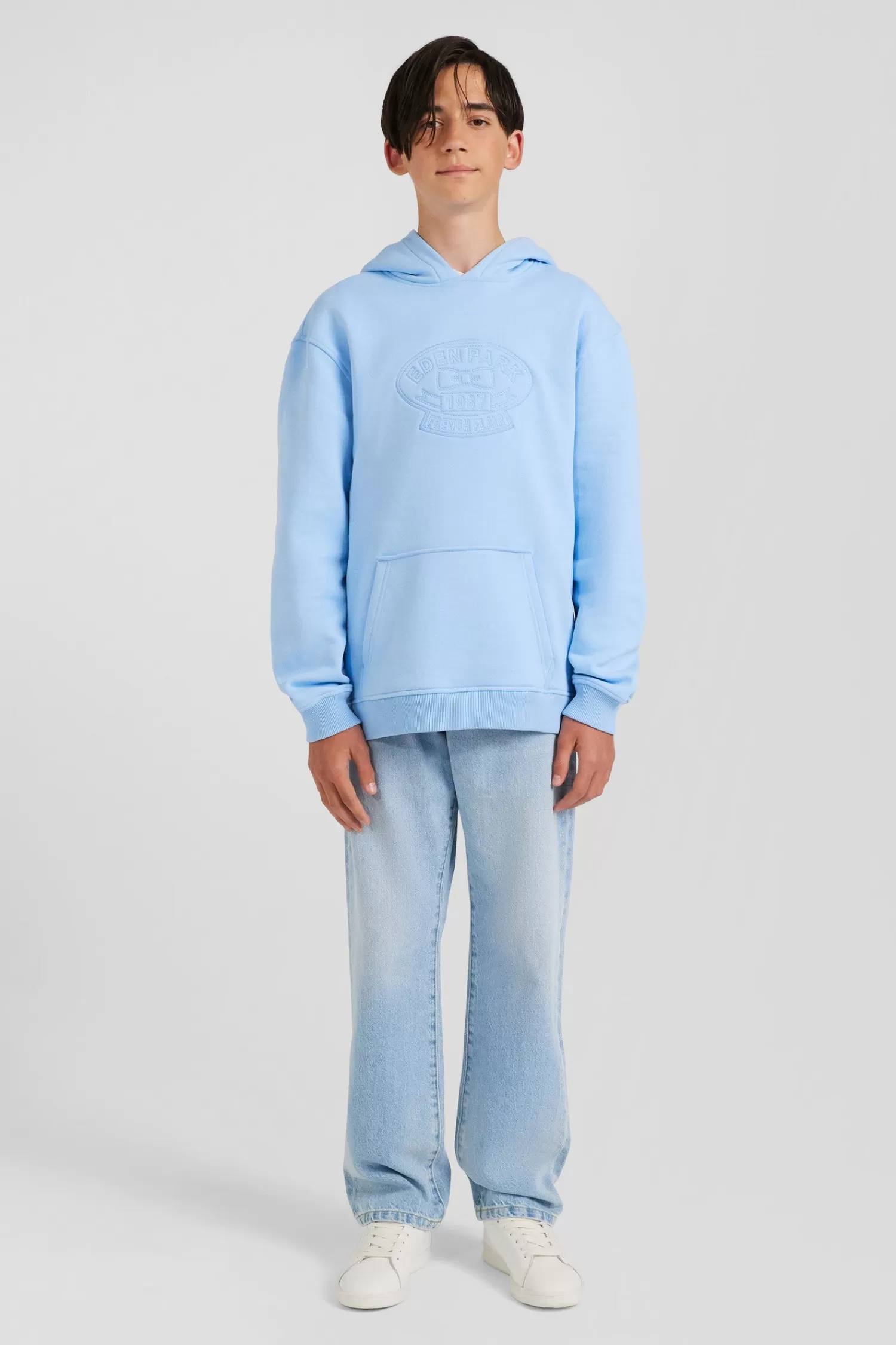 oversize_sky_blue_embroidered_cotton_blend_hoodie_2.webp Eden Park Oversize sky blue embroidered cotton blend hoodie<Kids Kids