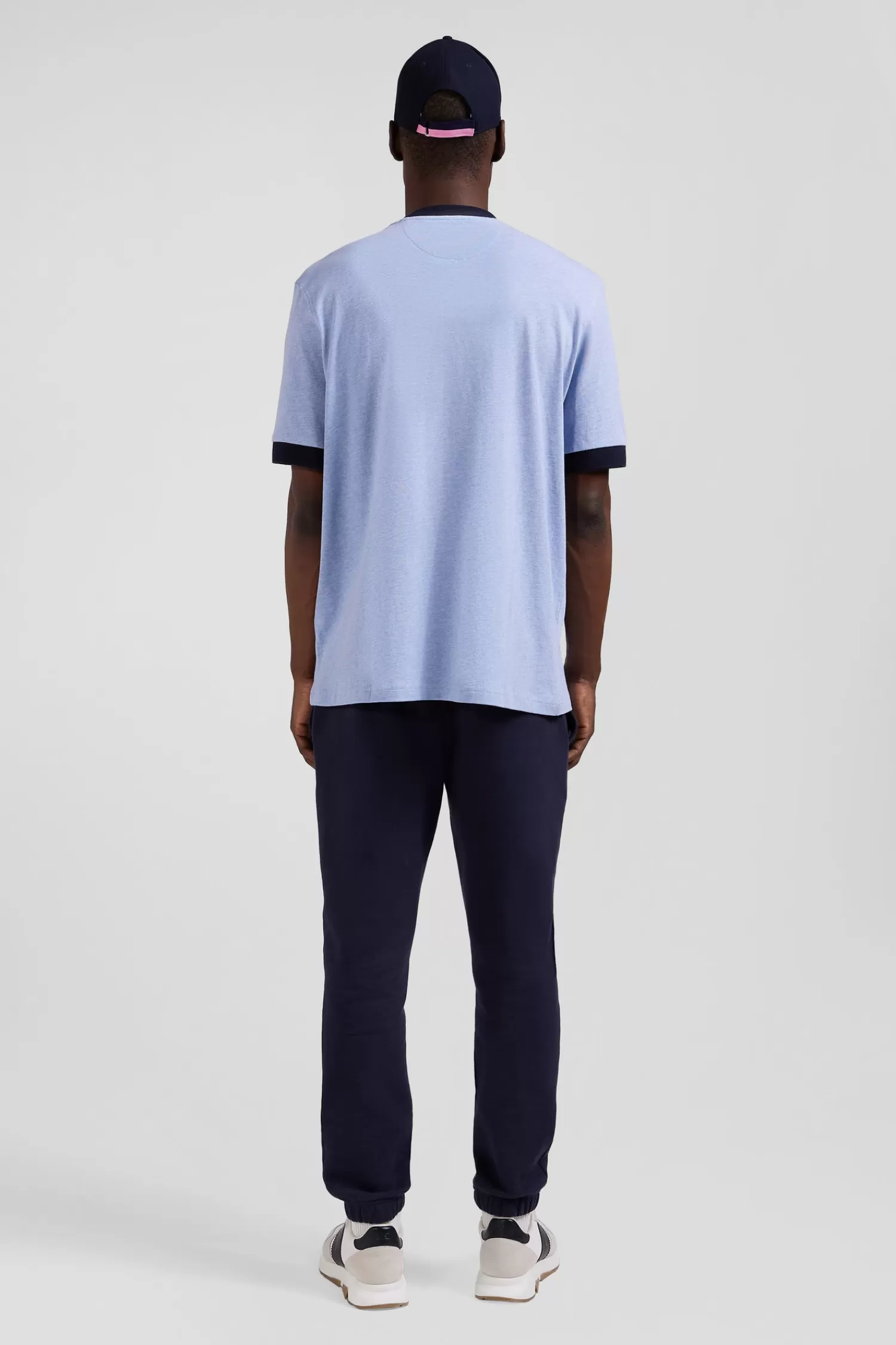 oversize_sky_blue_shortsleeved_cotton_tshirt_with_eden_park_print_5.webp Eden Park Oversize sky blue short-sleeved cotton T-shirt with print< T-shirts