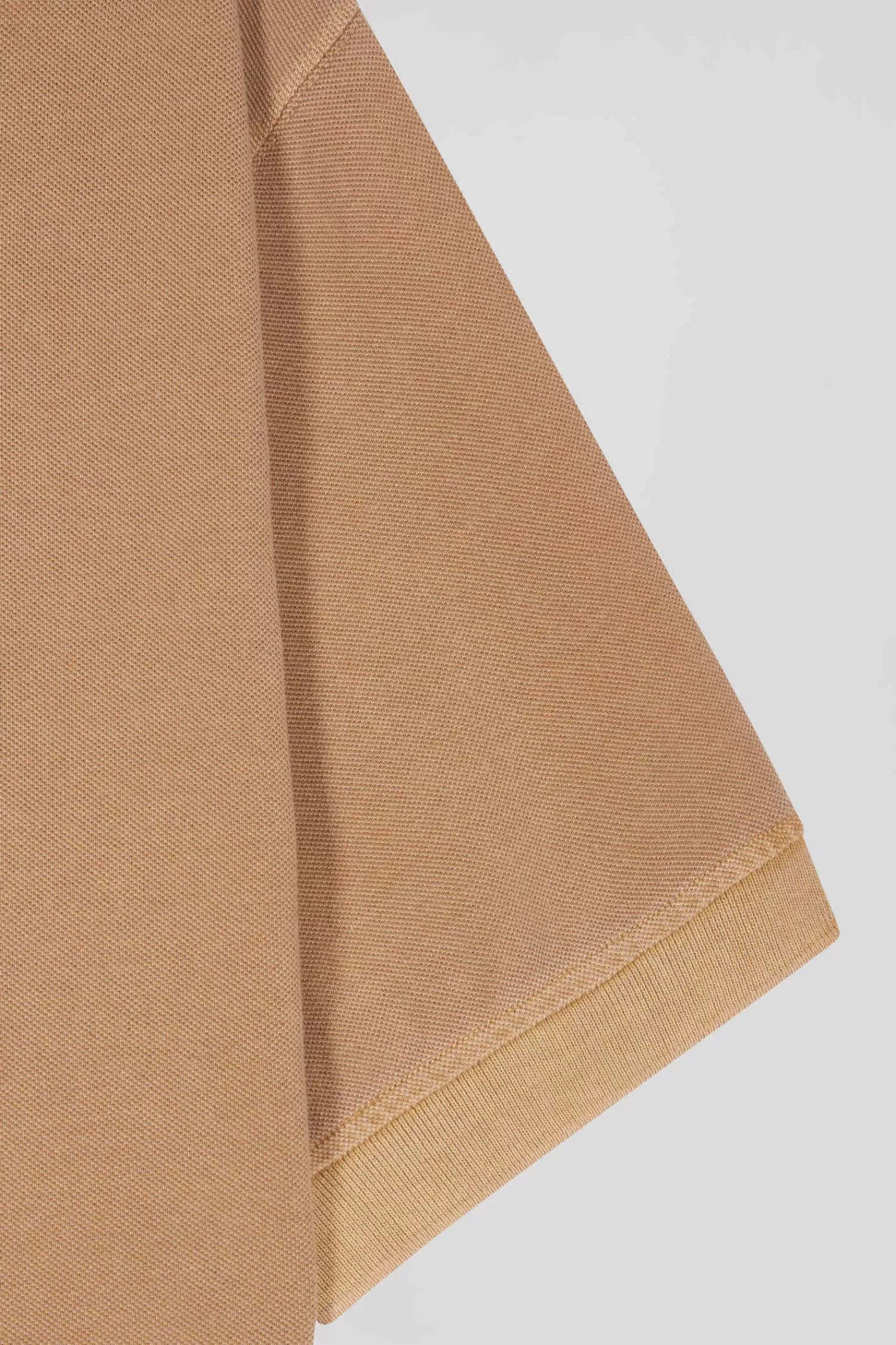 oversized_camel_unisex_shortsleeved_cotton_piqu_polo_shirt_11.webp Eden Park Oversized camel unisex short-sleeved cotton piqué polo shirt<Women Polos | Polos