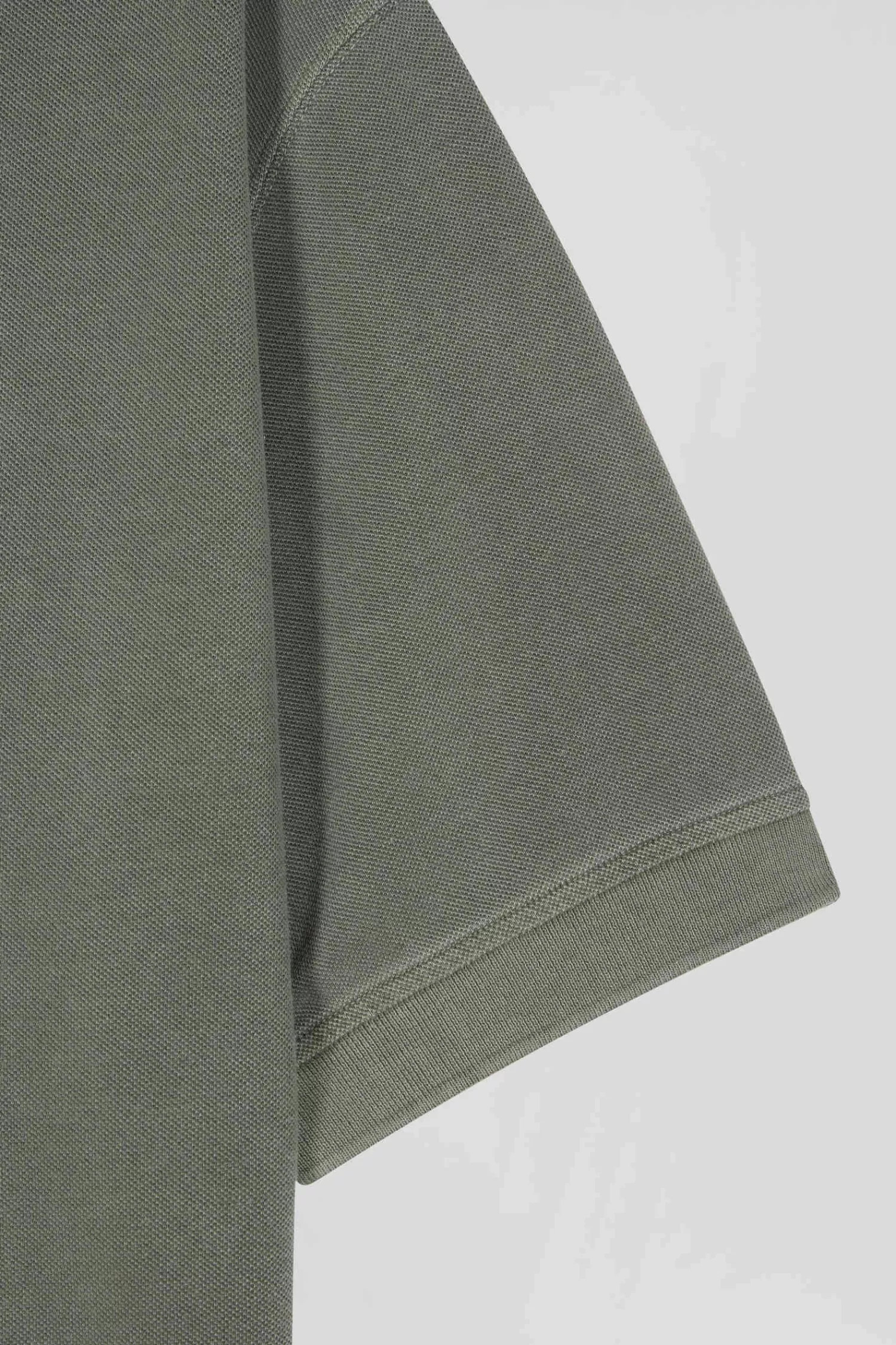 oversized_khaki_unisex_shortsleeved_cotton_piqu_polo_shirt_11.webp Eden Park Oversized khaki unisex short-sleeved cotton piqué polo shirt<Women Polos | Polos