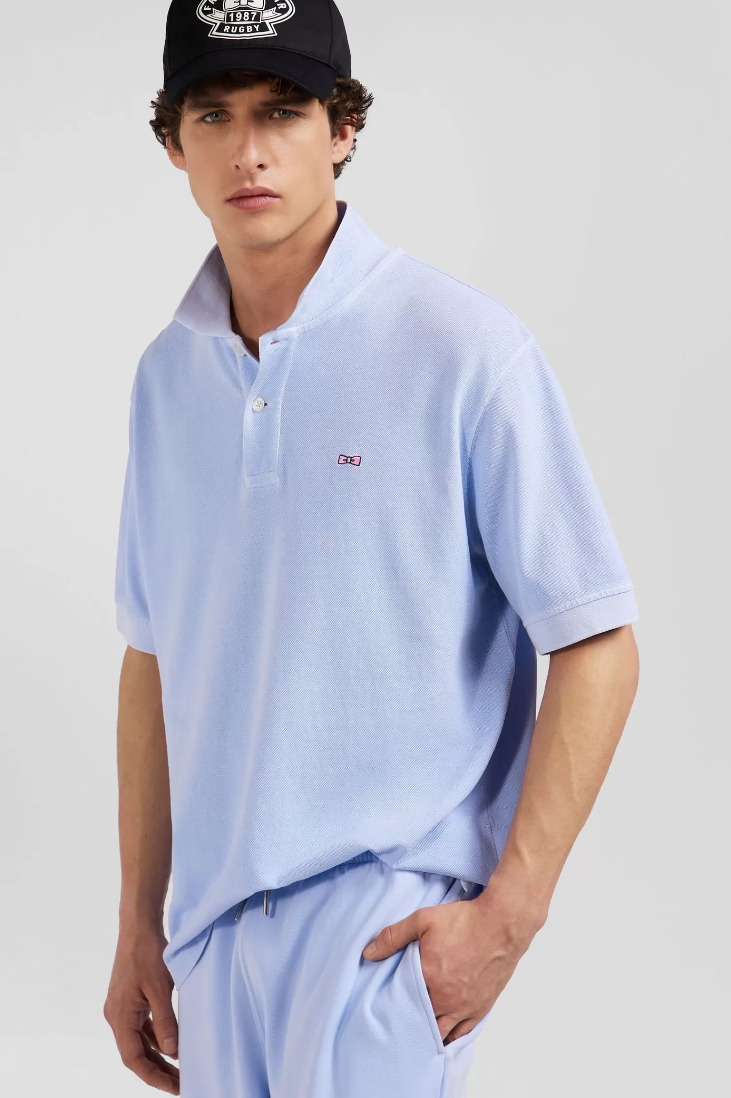 oversized_sky_blue_unisex_shortsleeved_cotton_piqu_polo_shirt_3.webp Eden Park Oversized sky blue unisex short-sleeved cotton piqué polo shirt<Women Polos | Polos