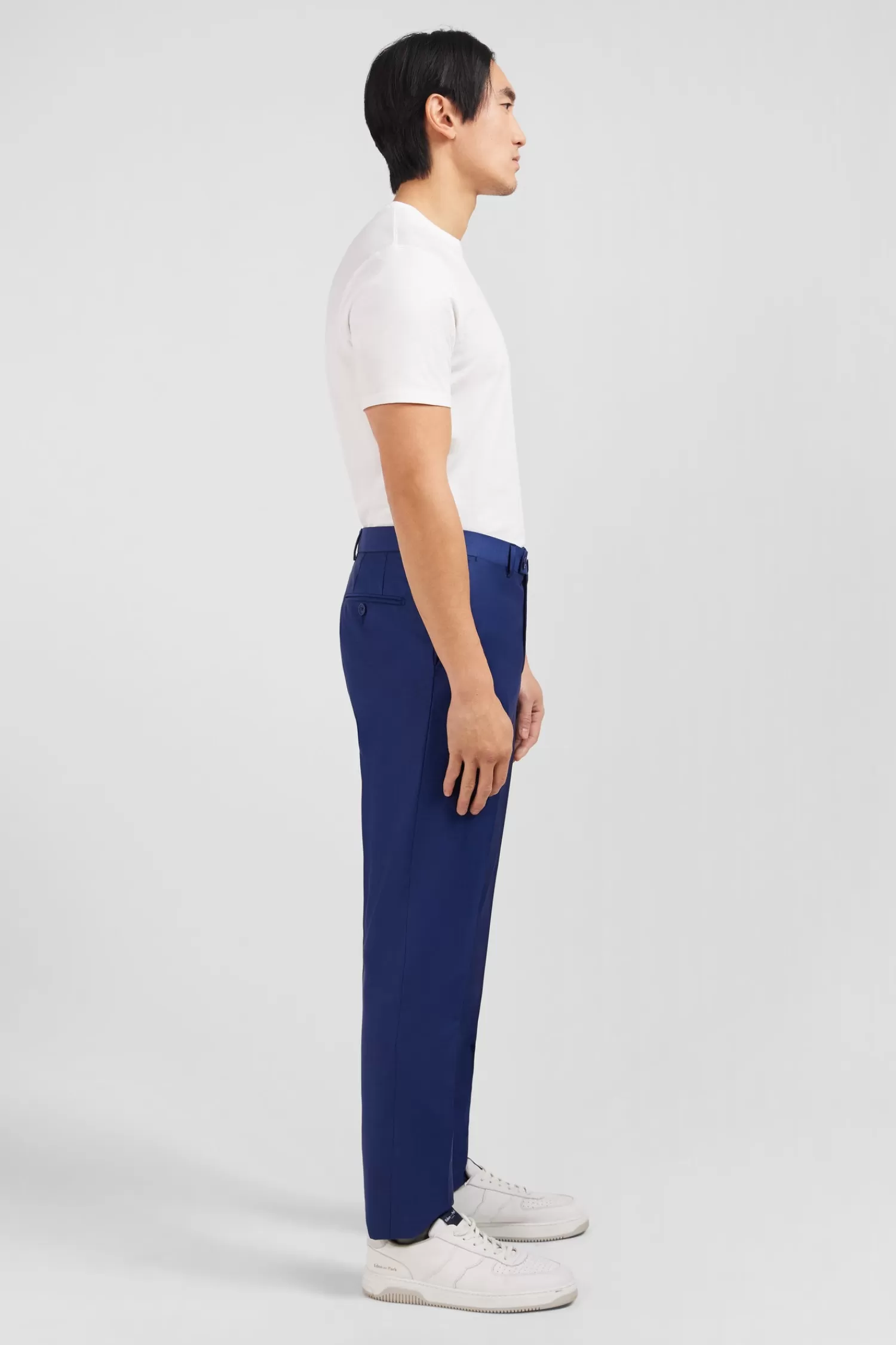 pantalon_regular_bleu_en_laine__plis_casss_4.webp Eden Park Pantalon regular bleu en laine à plis cassés< Pants