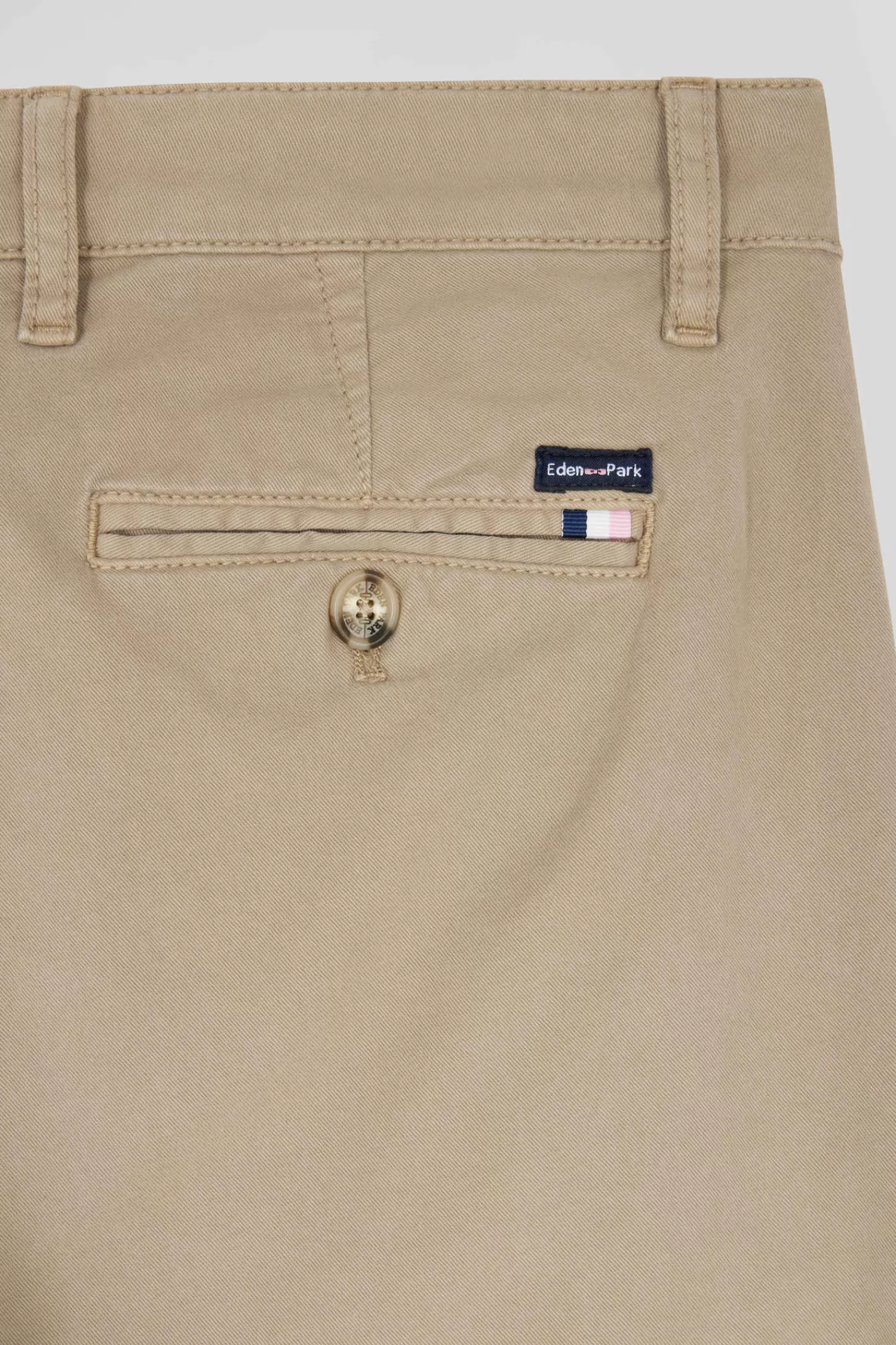 regular_beige_chino_trousers_in_stretch_cotton_gabardine_8.webp Eden Park Regular beige chino trousers in stretch cotton gabardine< Pants