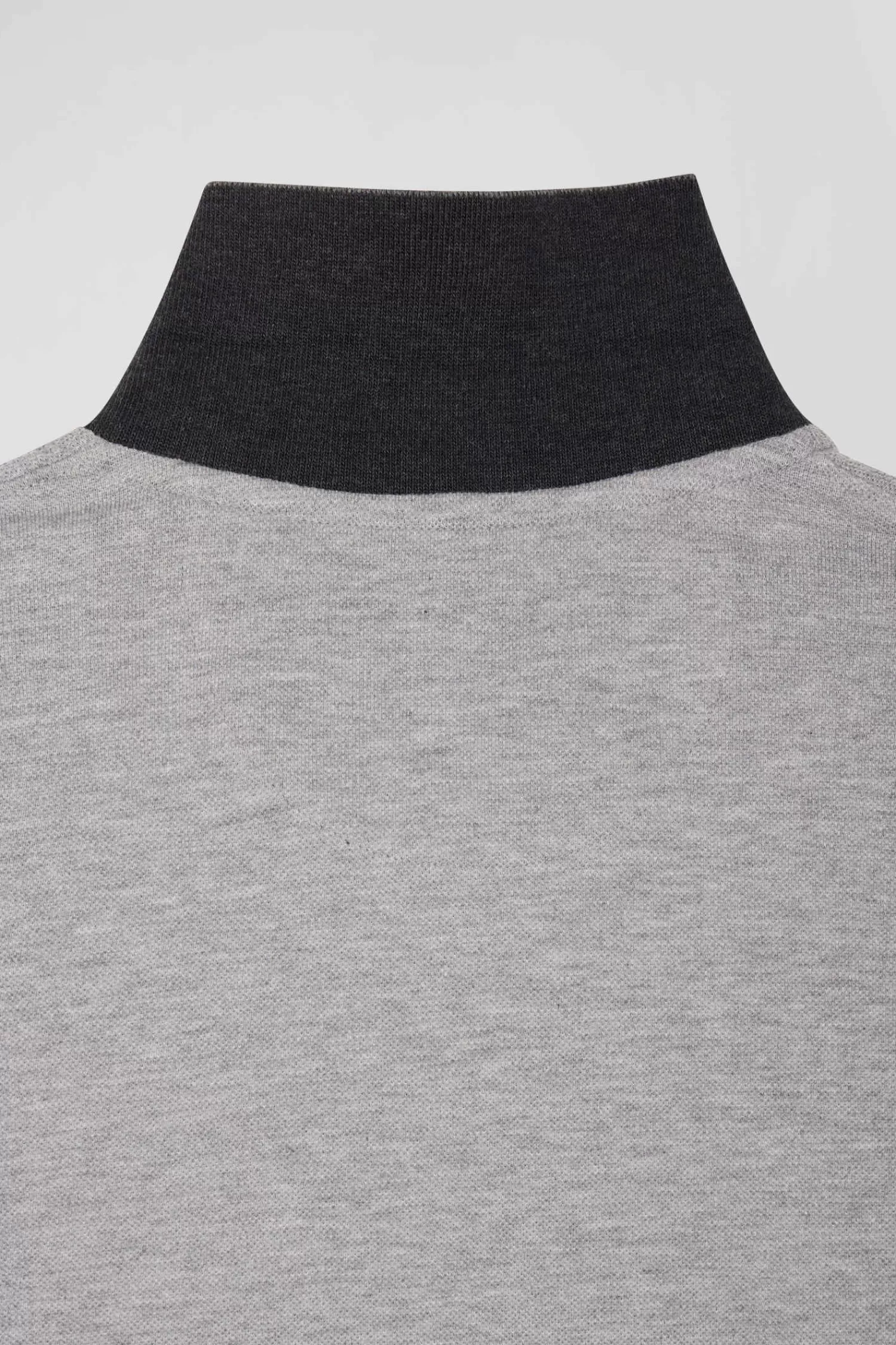 regular_black_bicolor_longsleeved_cotton_piqu_polo_shirt_with_jacquard_collar_8.webp Eden Park Regular black bicolor long-sleeved cotton piqué polo shirt with jacquard collar< Polos