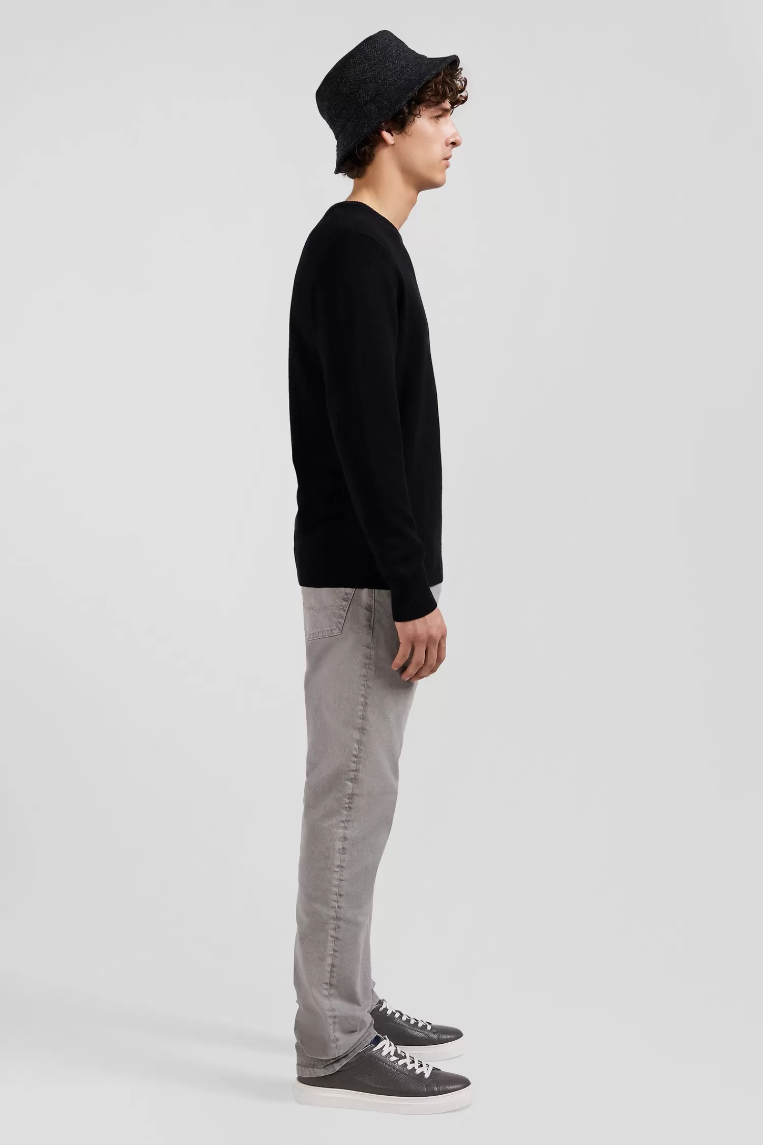 regular_black_wool_and_cotton_crew_neck_jumper_3-1.webp Eden Park Regular black wool and cotton crew neck jumper< Sweaters