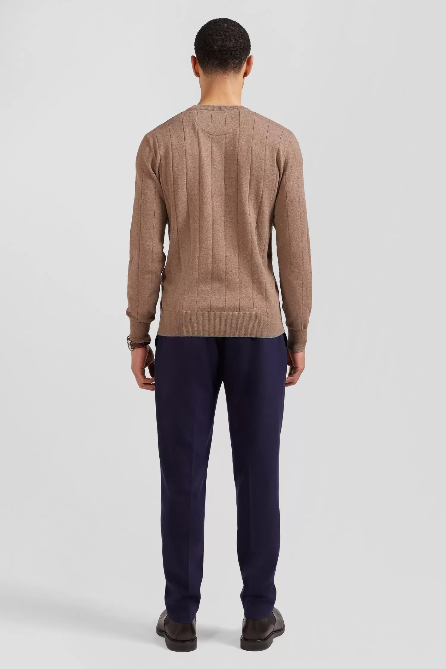 regular_brown_cotton_and_cashmere_crew_neck_jumper_5.webp Eden Park Regular brown cotton and cashmere crew neck jumper< Sweaters