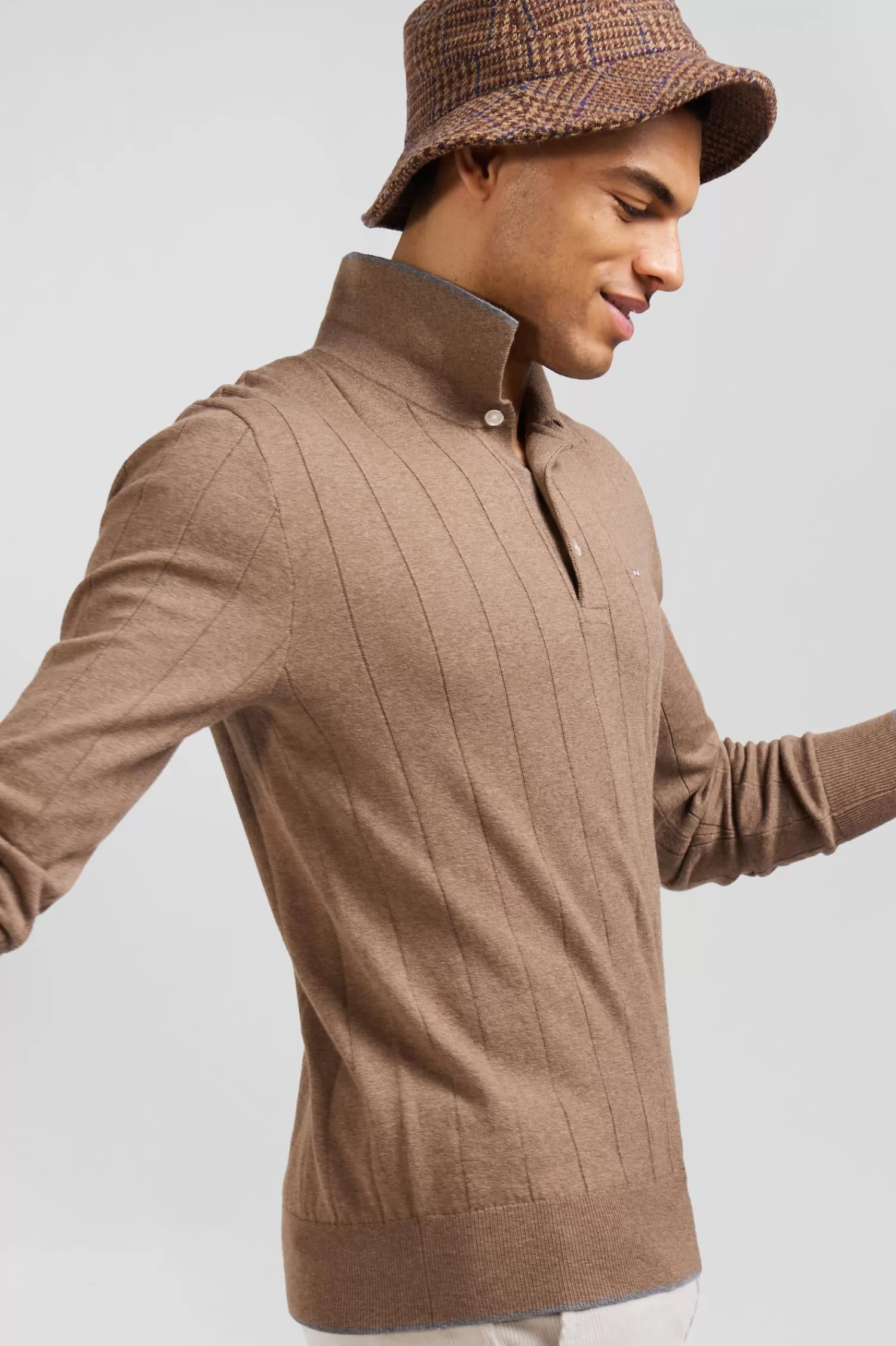 Eden Park Regular brown cotton and cashmere jumper with rugby shirt collar< Sweaters