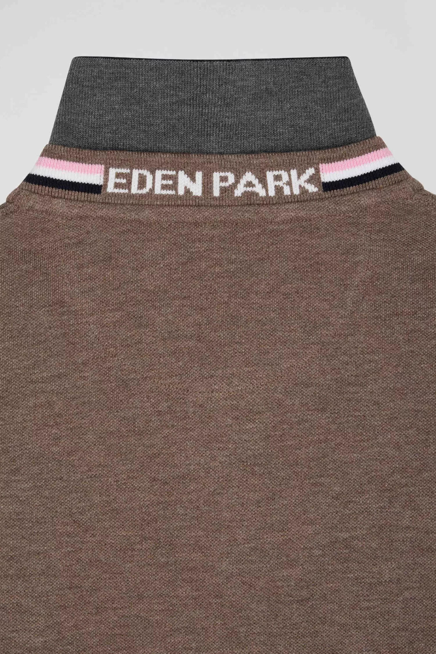 Eden Park Regular brown long-sleeved cotton piqué polo shirt with rubber badge< Polos