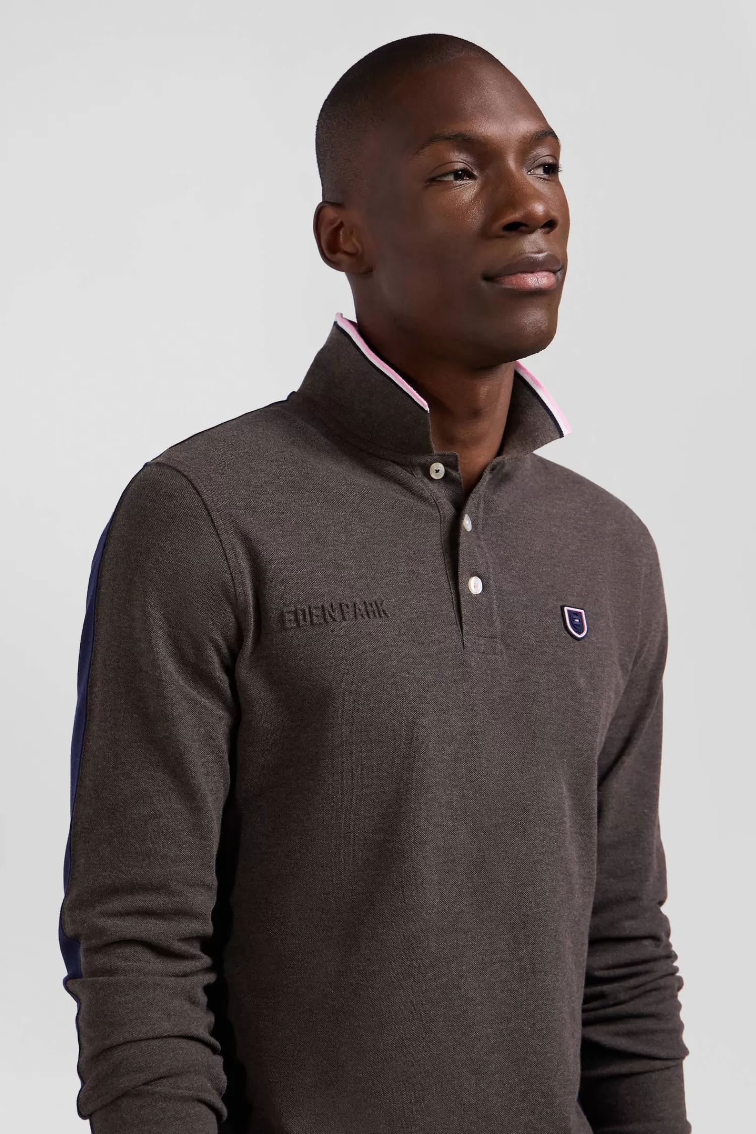 Eden Park Regular brown long-sleeved cotton piqué polo shirt with tricolor details< Polos