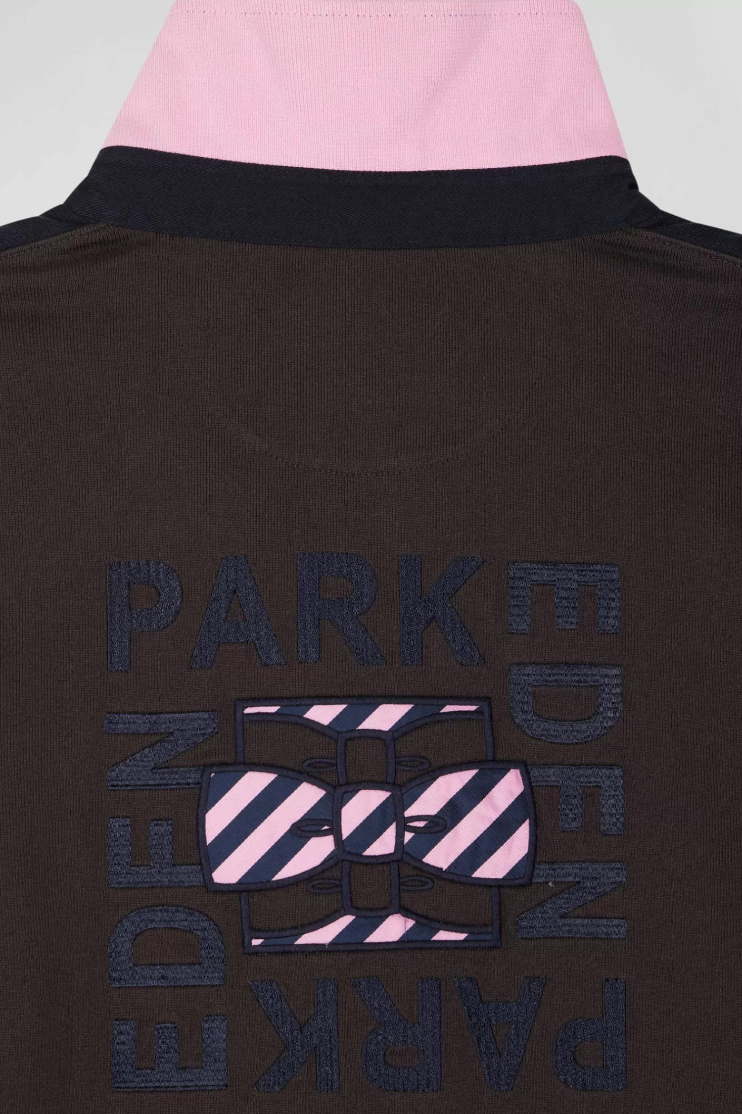 regular_brown_longsleeved_cotton_rugby_shirt_with_tie_fabric_patchwork_8.webp Eden Park Regular brown long-sleeved cotton rugby shirt with tie fabric patchwork< Rugby Shirts