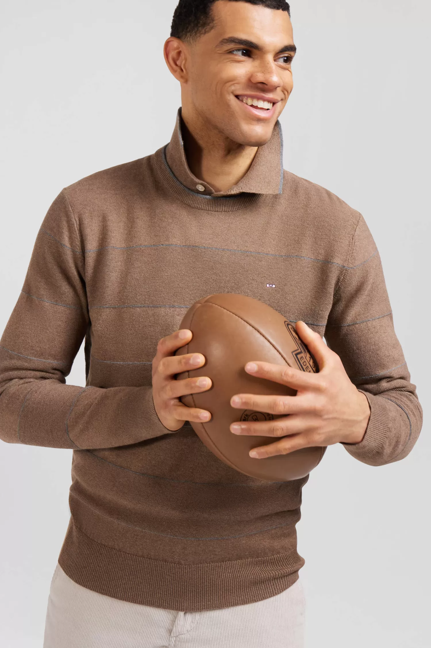 regular_brown_striped_cotton_and_cashmere_crew_neck_jumper_2.webp Eden Park Regular brown striped cotton and cashmere crew neck jumper< Sweaters