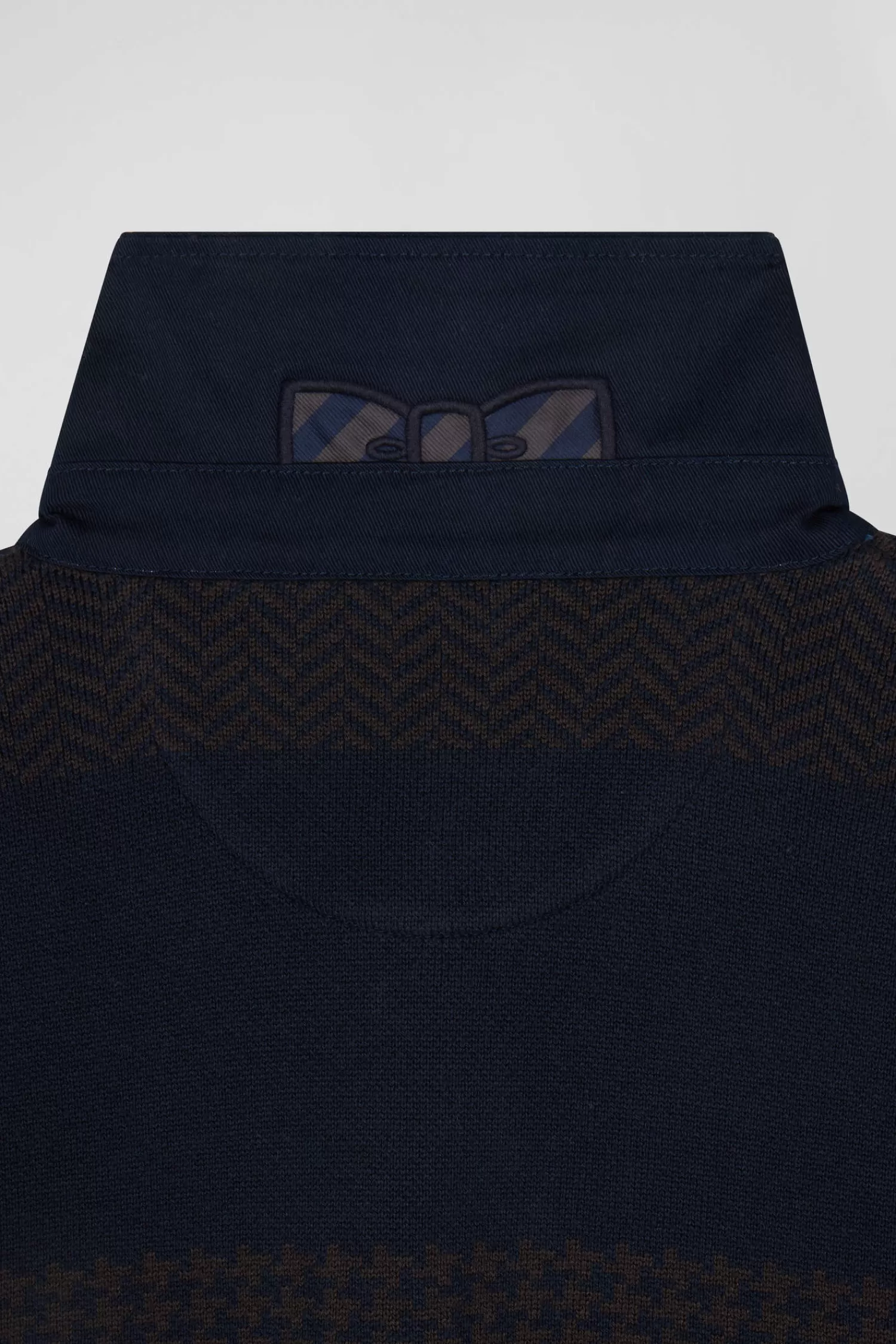 regular_brown_striped_cotton_jumper_with_houndstooth_jacquard_and_rugby_shirt_collar_8.webp Eden Park Regular brown striped cotton jumper with houndstooth jacquard and rugby shirt collar< Sweaters