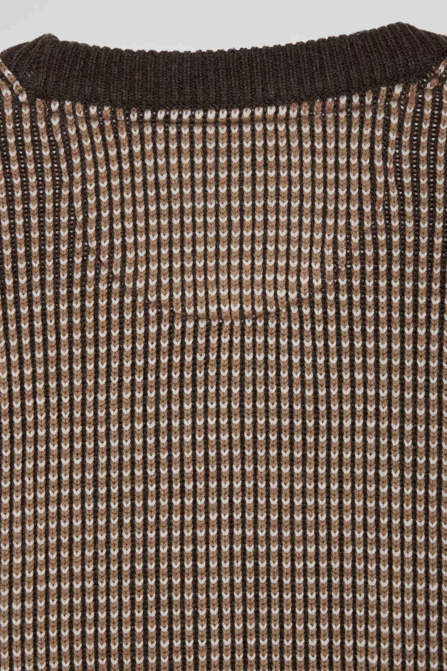 regular_brown_wool_and_cotton_crew_neck_jumper_8.webp Eden Park Regular brown wool and cotton crew neck jumper< Sweaters