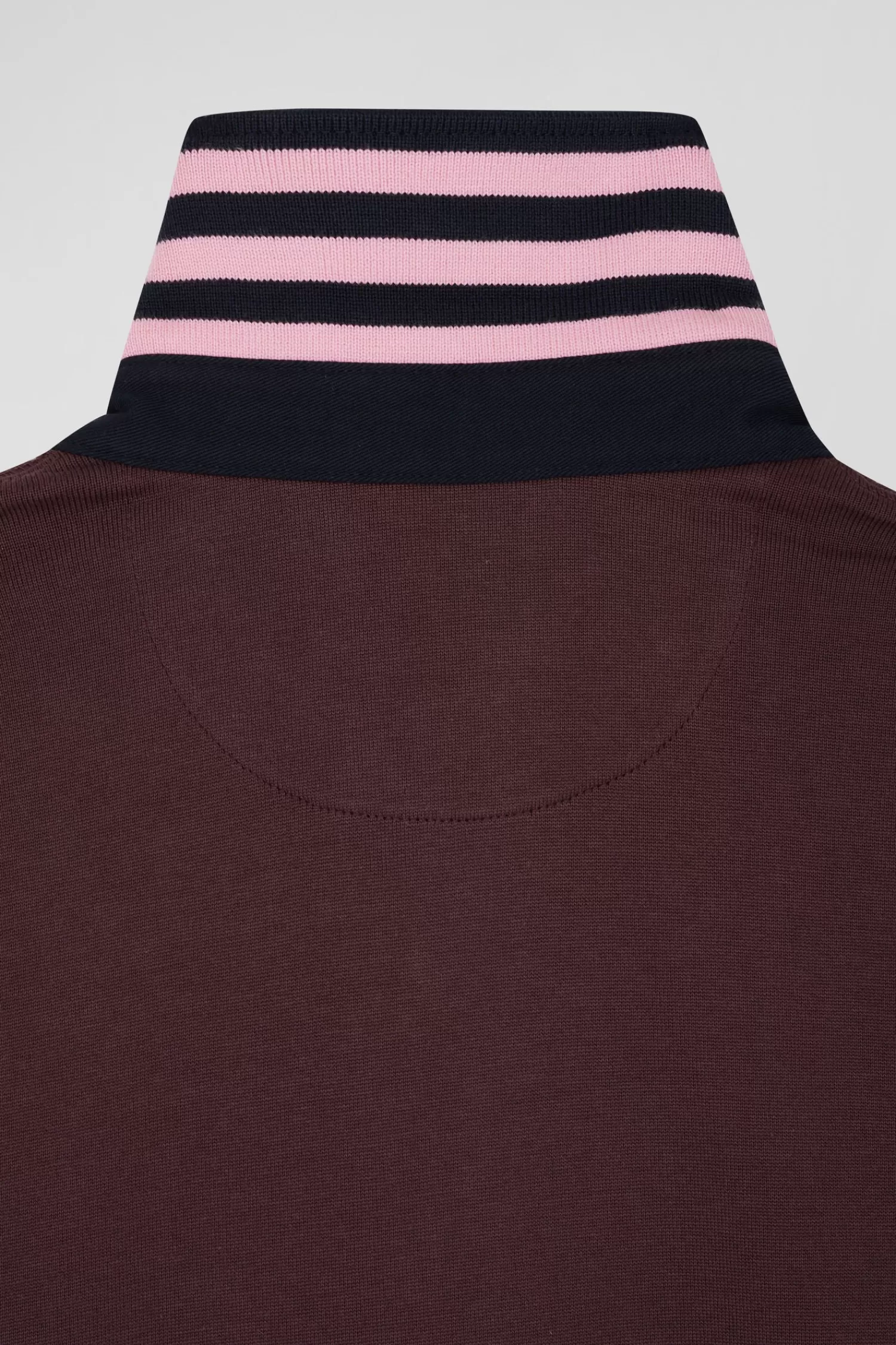 regular_burgundy_cotton_rugby_shirt_with_striped_undercollar_3.webp Eden Park Regular burgundy cotton rugby shirt with striped undercollar< Rugby Shirts
