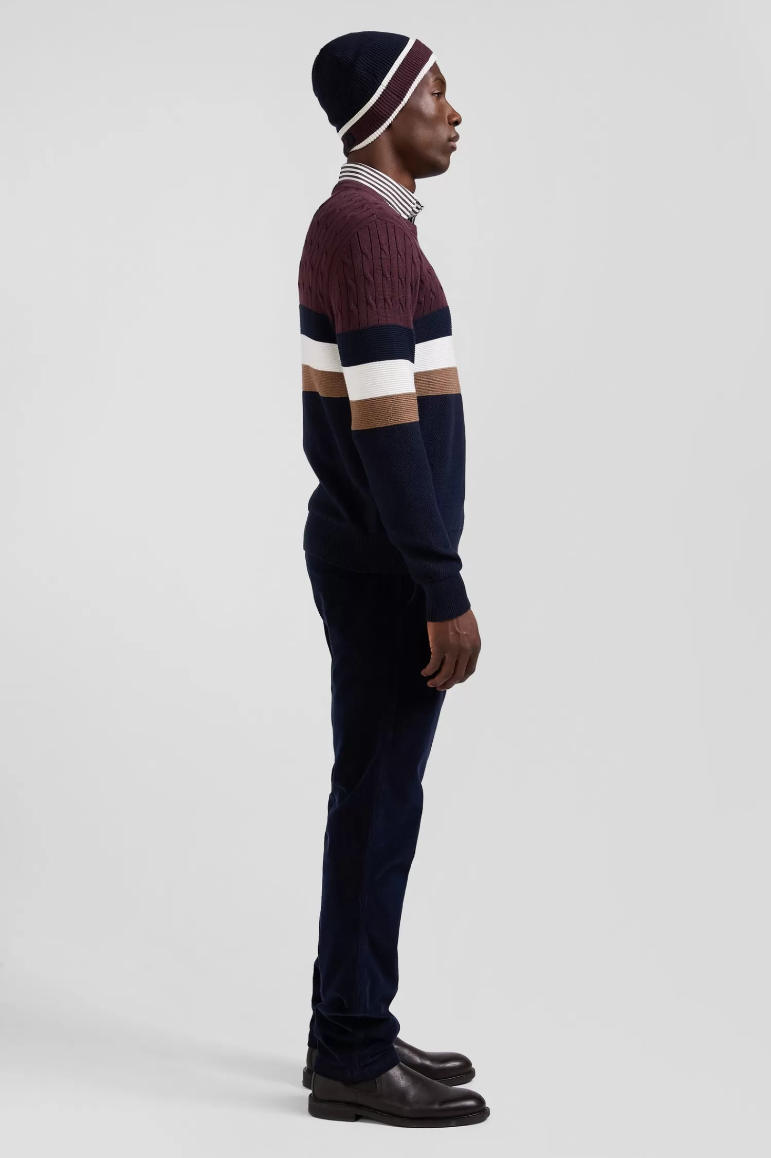 regular_burgundy_fancy_knit_cotton_crew_neck_jumper_4.webp Eden Park Regular burgundy fancy knit cotton crew neck jumper< Sweaters