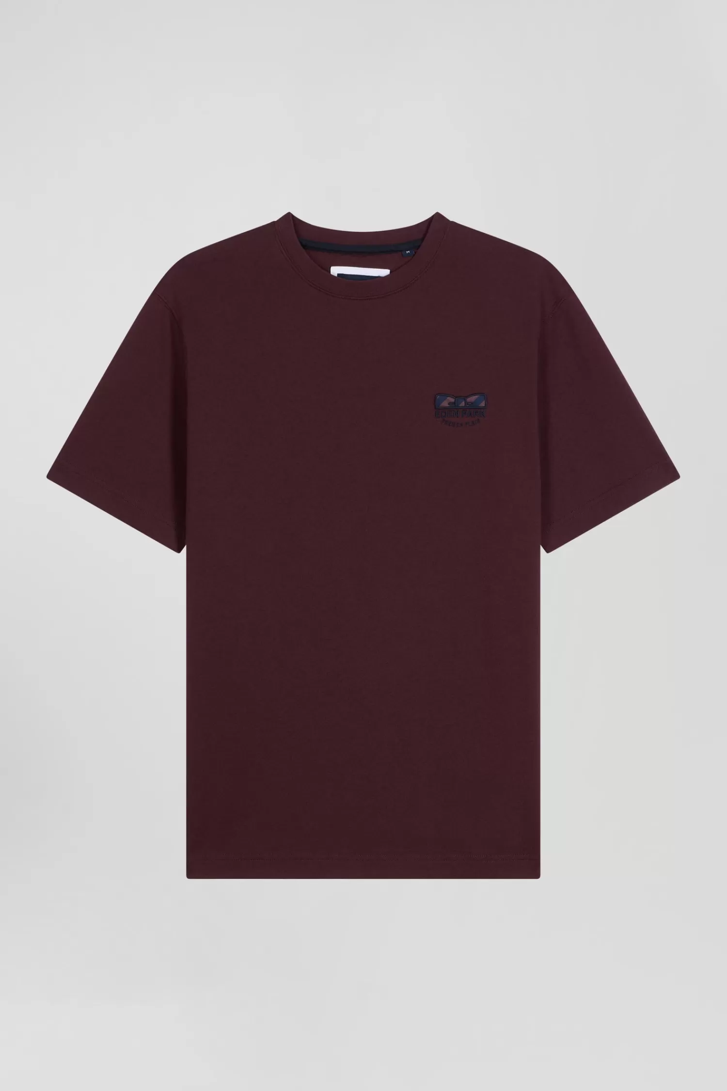 Eden Park Regular burgundy short-sleeved cotton T-shirt with tie patchwork emblem< T-shirts
