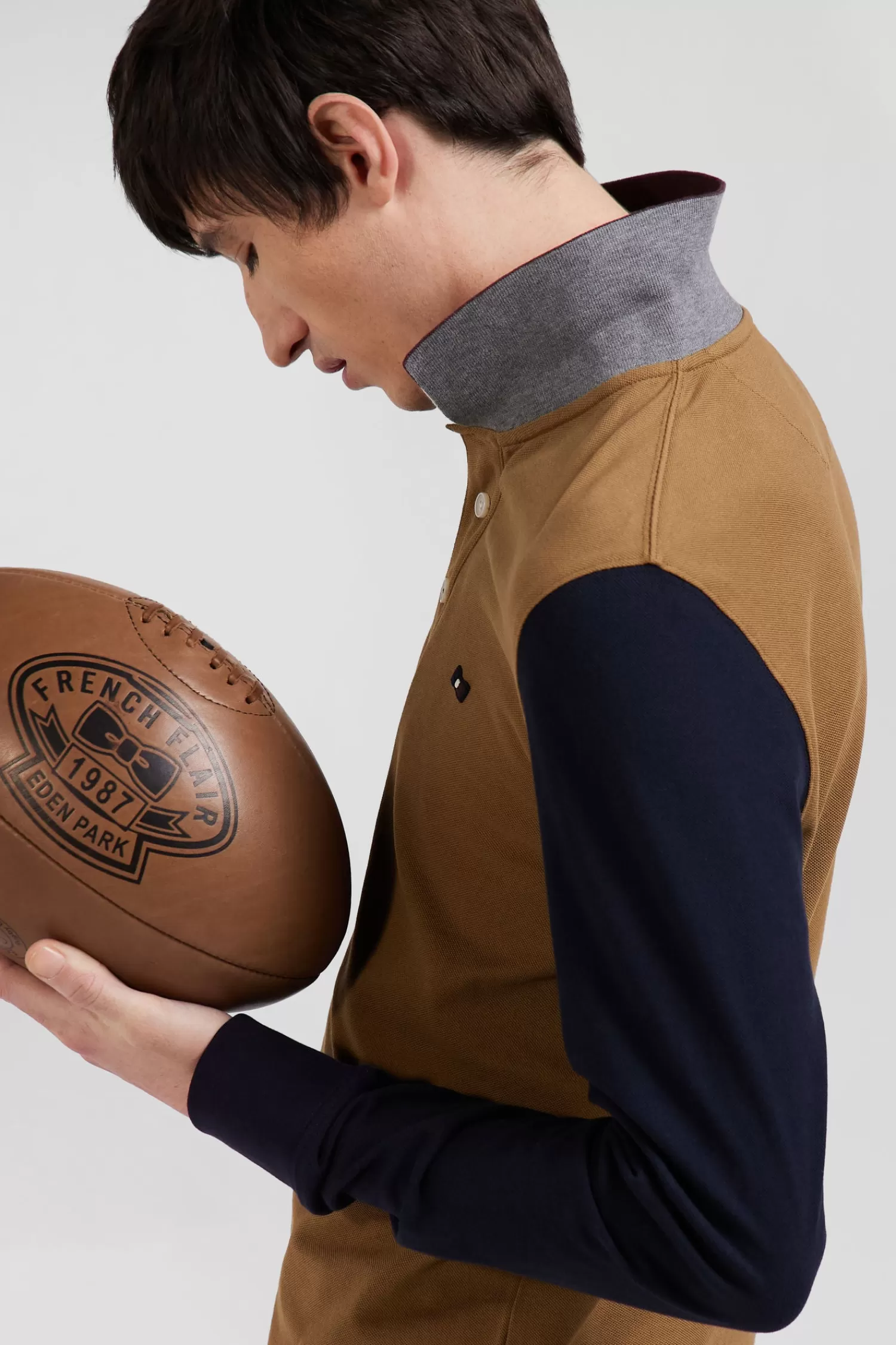 Eden Park Regular camel bicolor long-sleeved cotton piqué polo shirt with jacquard collar< Polos