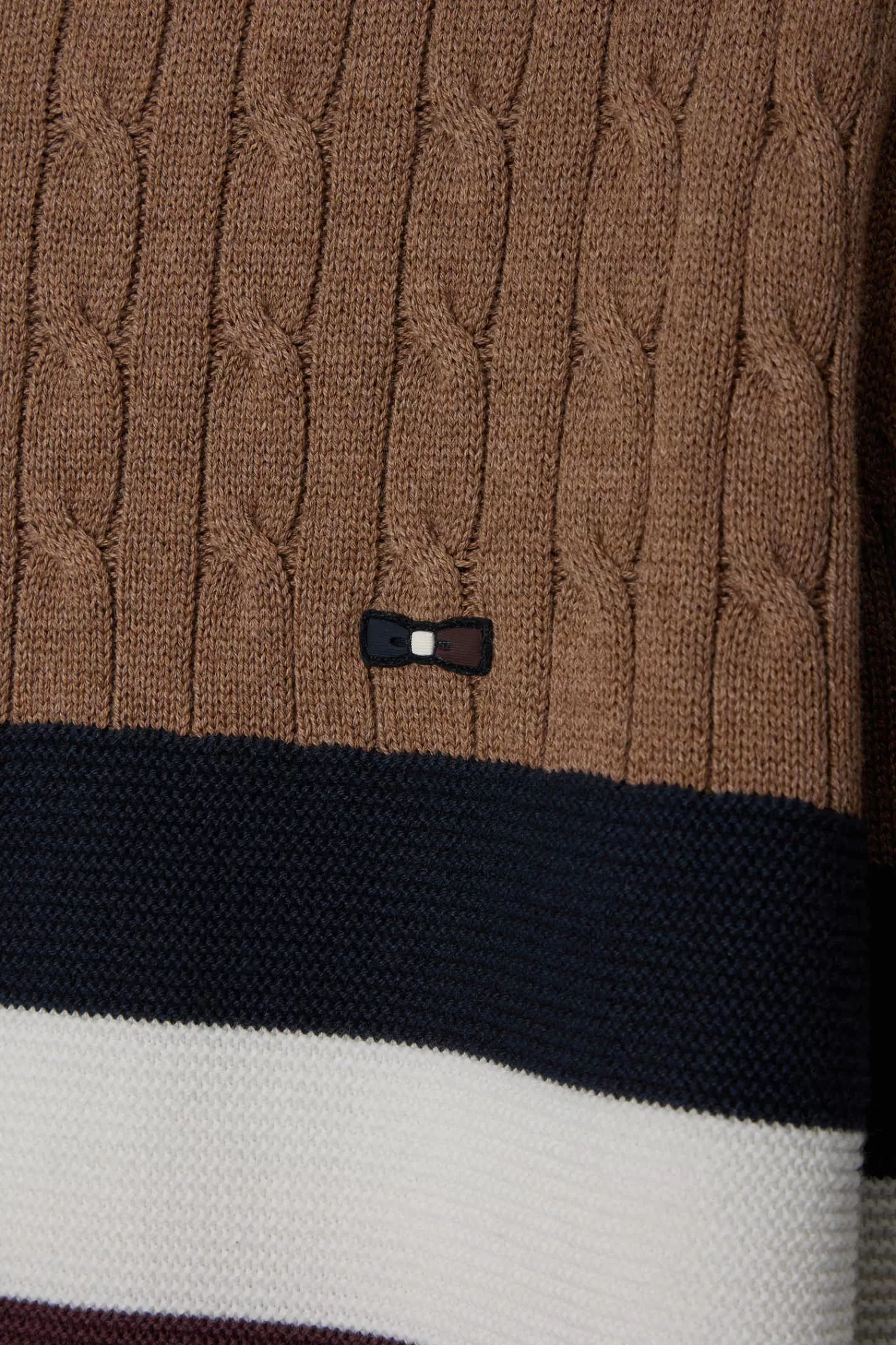 regular_camel_fancy_knit_cotton_crew_neck_jumper_8.webp Eden Park Regular camel fancy knit cotton crew neck jumper< Sweaters