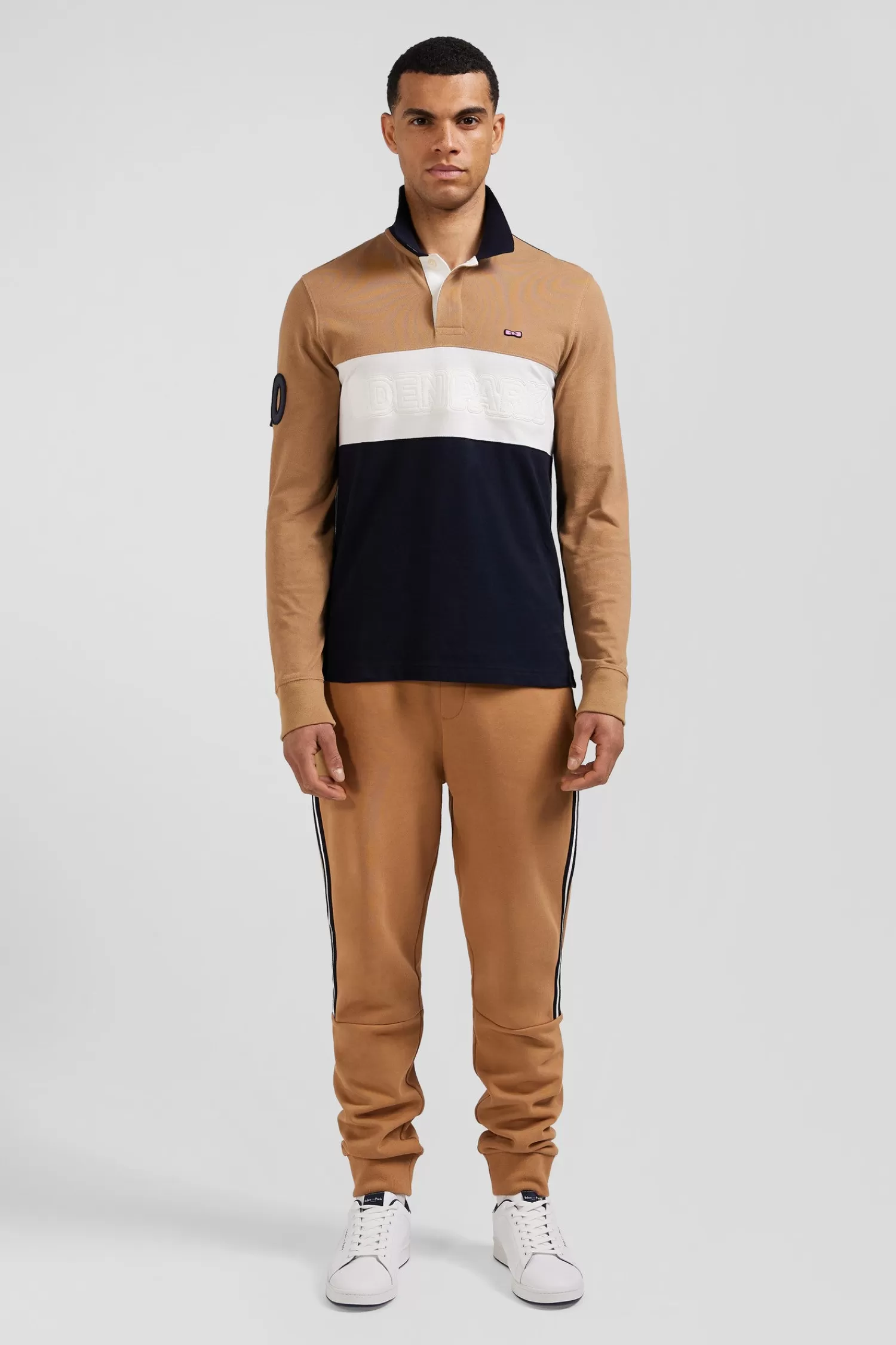 Eden Park Regular camel long-sleeved cotton piqué polo shirt with padded embroidery< Polos